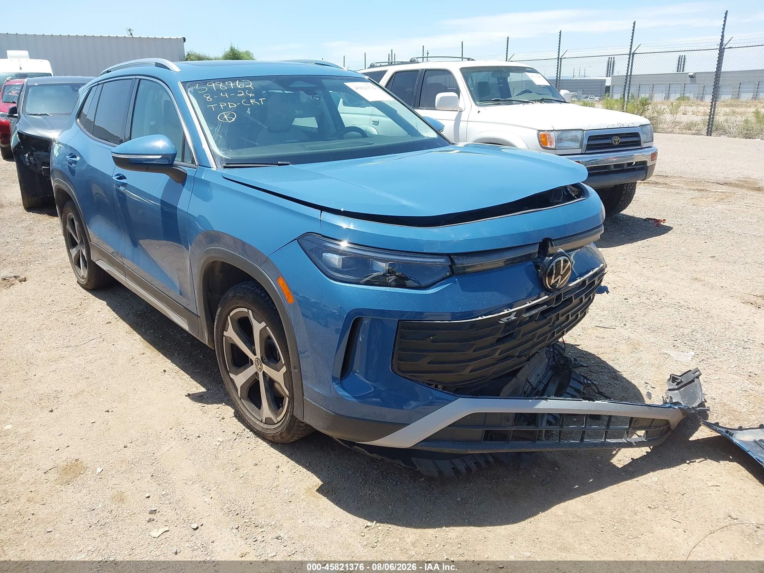 2025 Volkswagen Tiguan VIN 3VVMR7RM9SM067963 — IAAI salvage auction photo