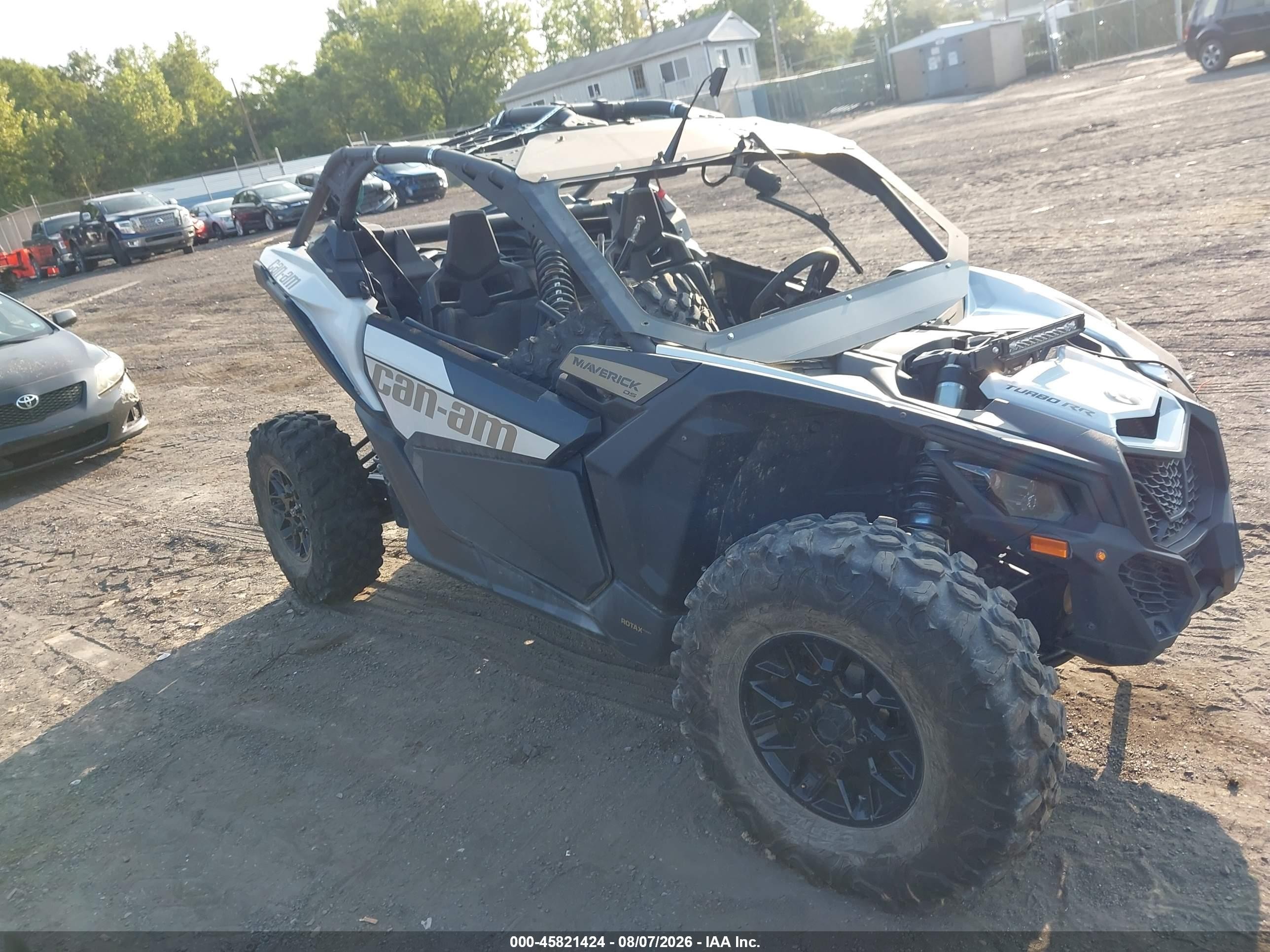 2023 Can-Am MAVERICK X3 VIN 3JBVGAV42PE002484 — IAAI salvage auction photo