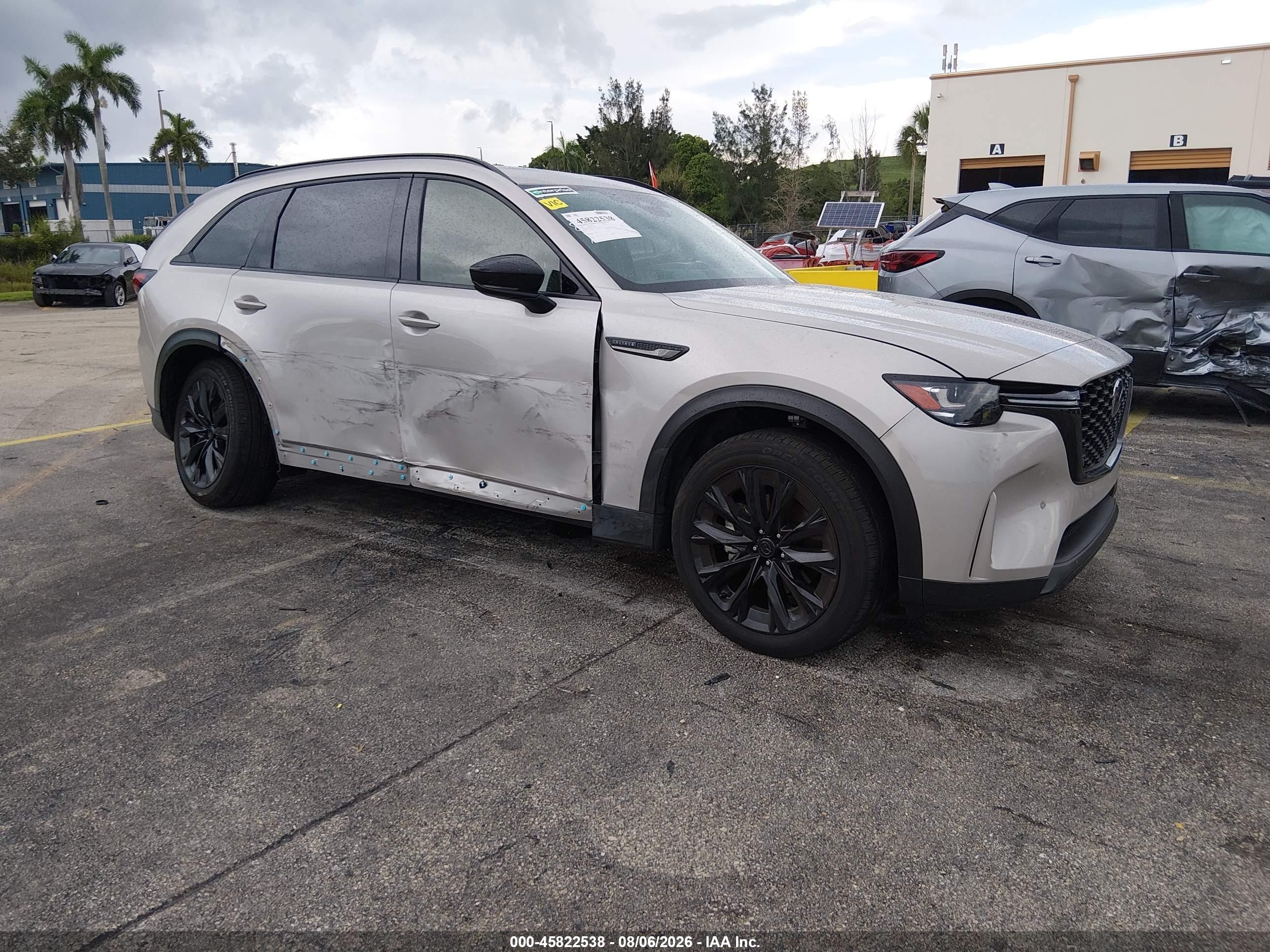2026 Mazda CX-90 VIN JM3KKCHD8T1354253 — IAAI salvage auction photo