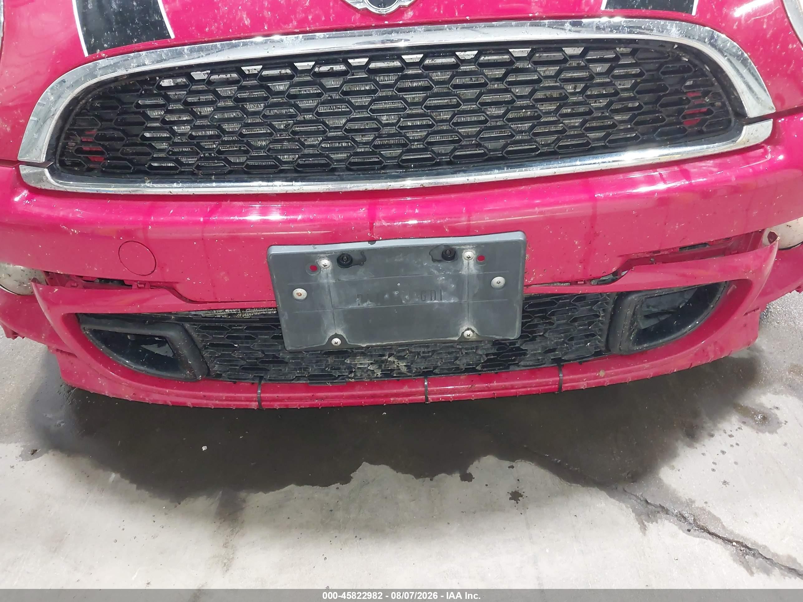 2012 Mini Cooper VIN WMWSV3C58CTY18742 IAAI salvage auction — Front End, Salvage (North Dakota), sold $650 on 2026-09-12 (photo 6)