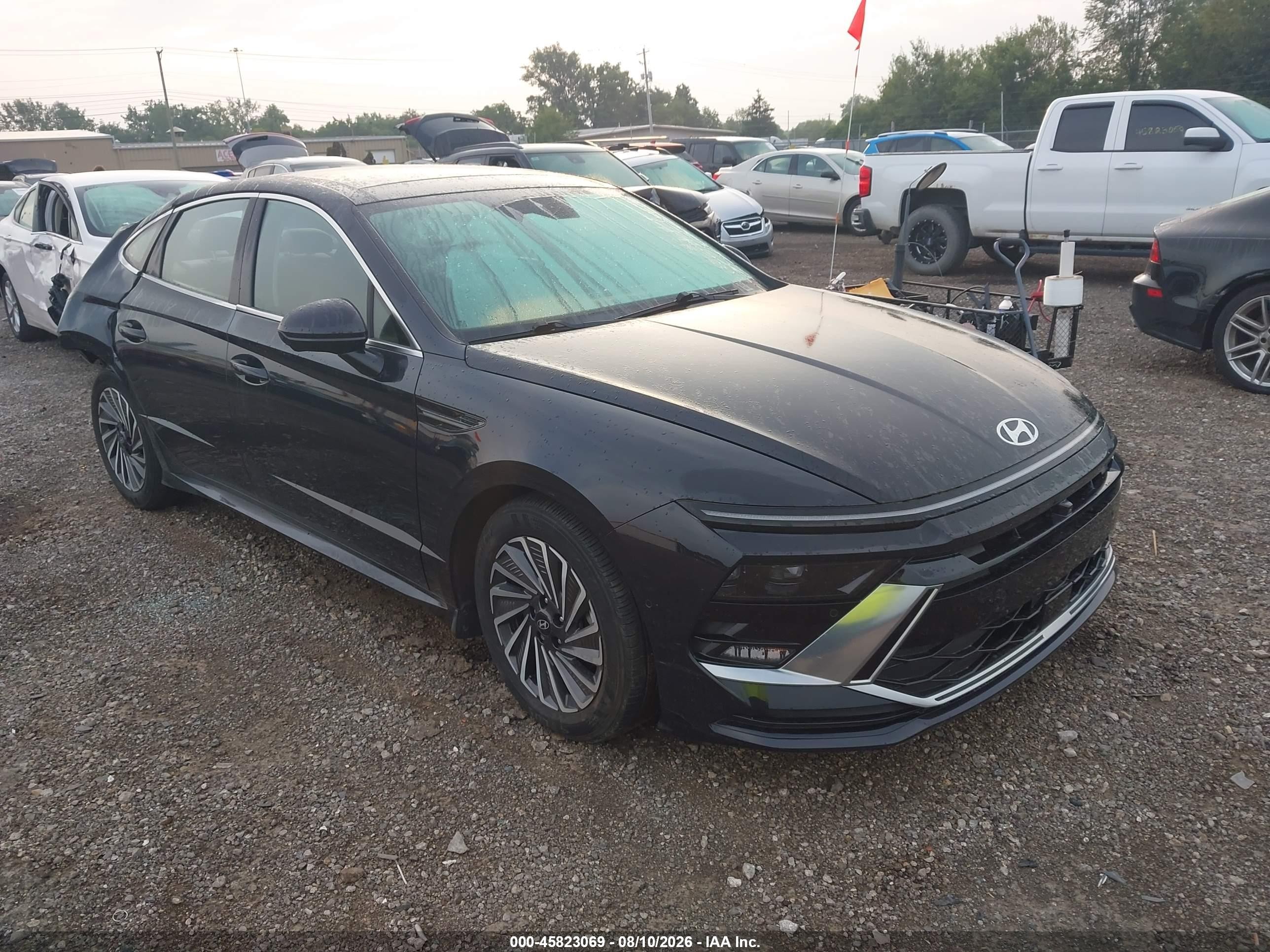 2024 Hyundai Sonata Hybrid VIN KMHL54JJ3RA088428 — IAAI salvage auction photo