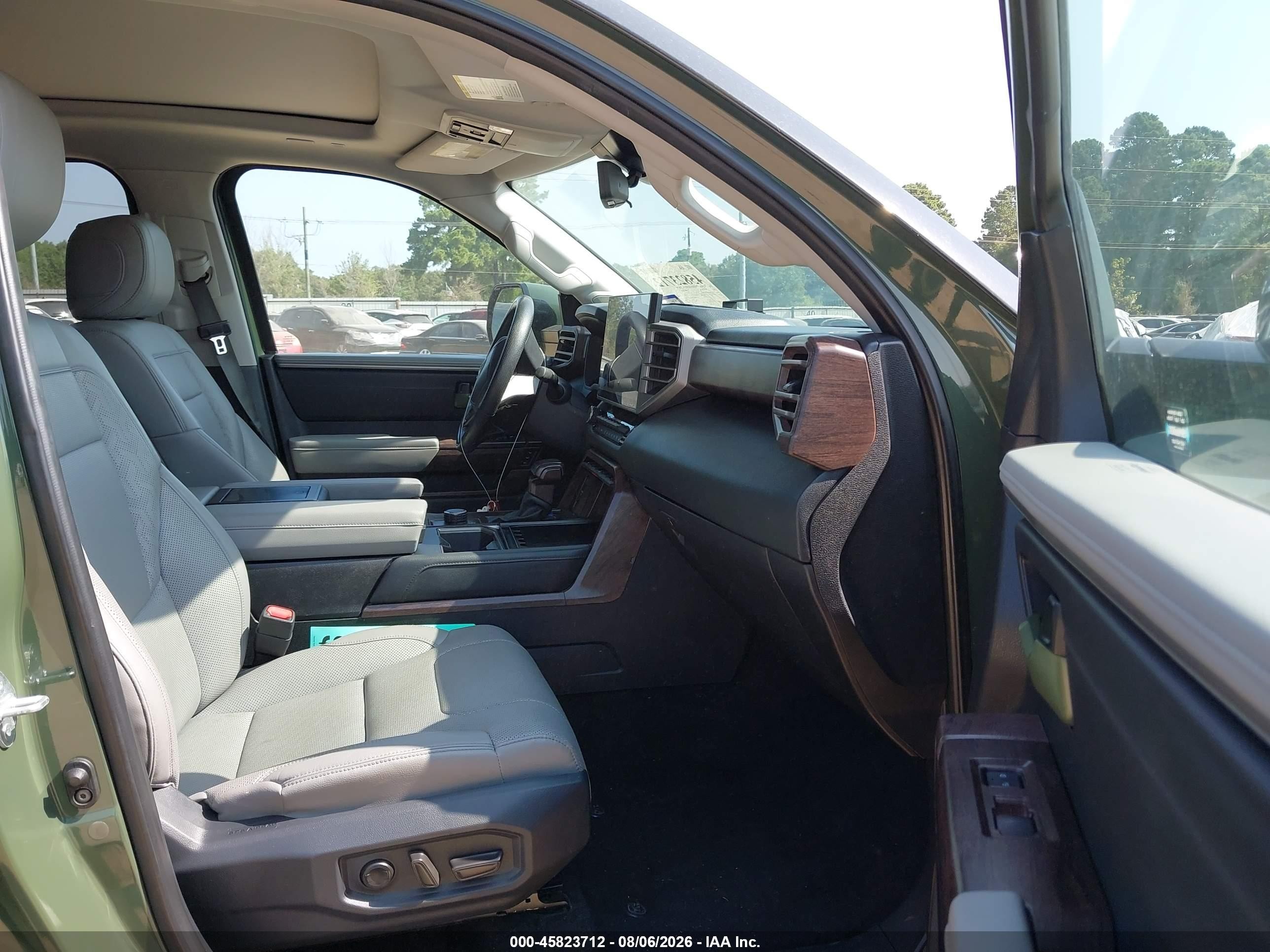 2022 Toyota Tundra VIN 5TFJA5AB1NX004779 IAAI salvage auction — Front End, Original (Texas), sold $24,800 on 2026-08-13 (photo 5)