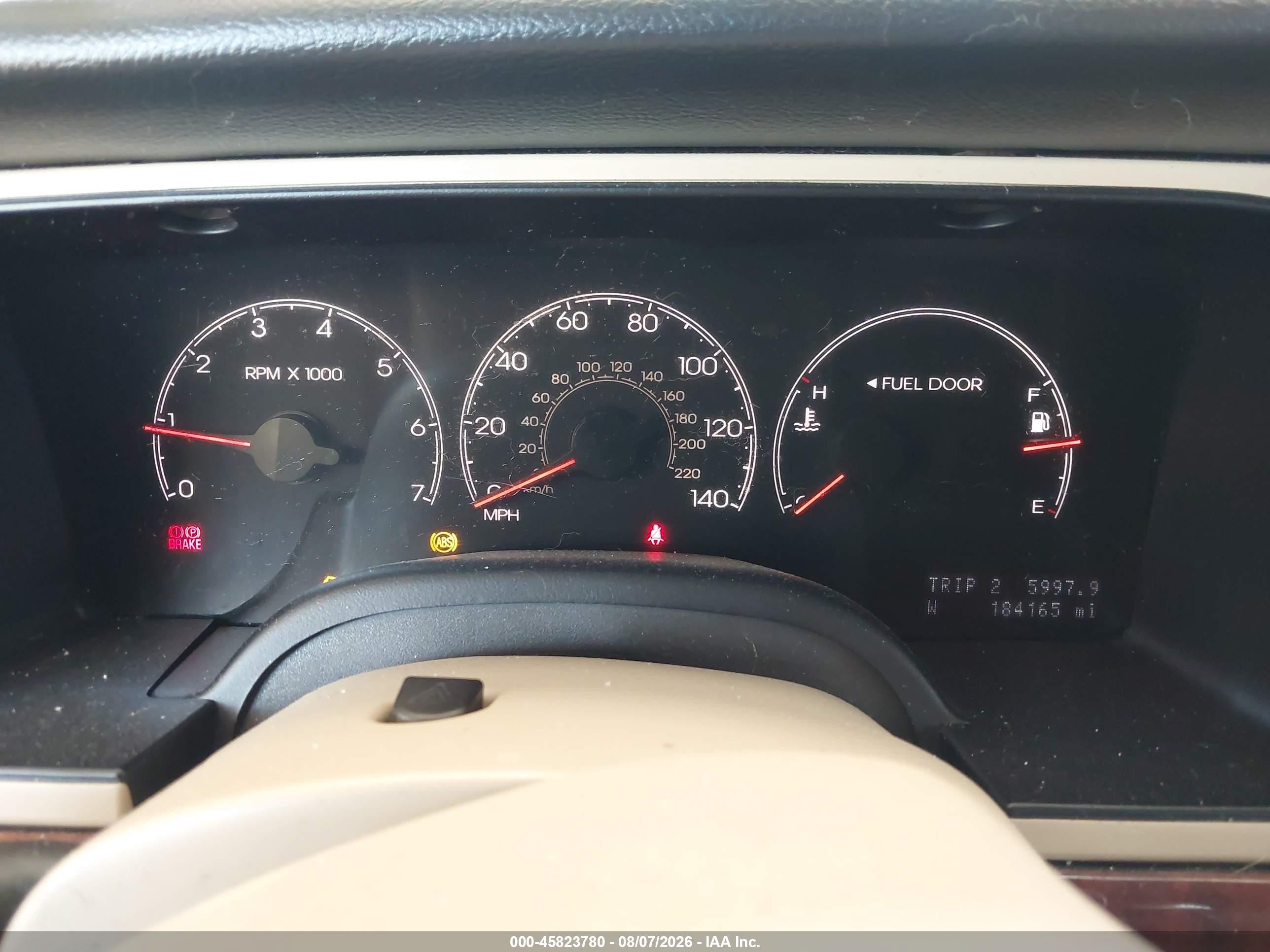 2005 Lincoln Navigator VIN 5LMFU28545LJ14673 IAAI salvage auction — Side, Bill Of Sale (Washington), sold $350 on 2026-09-14 (photo 7)