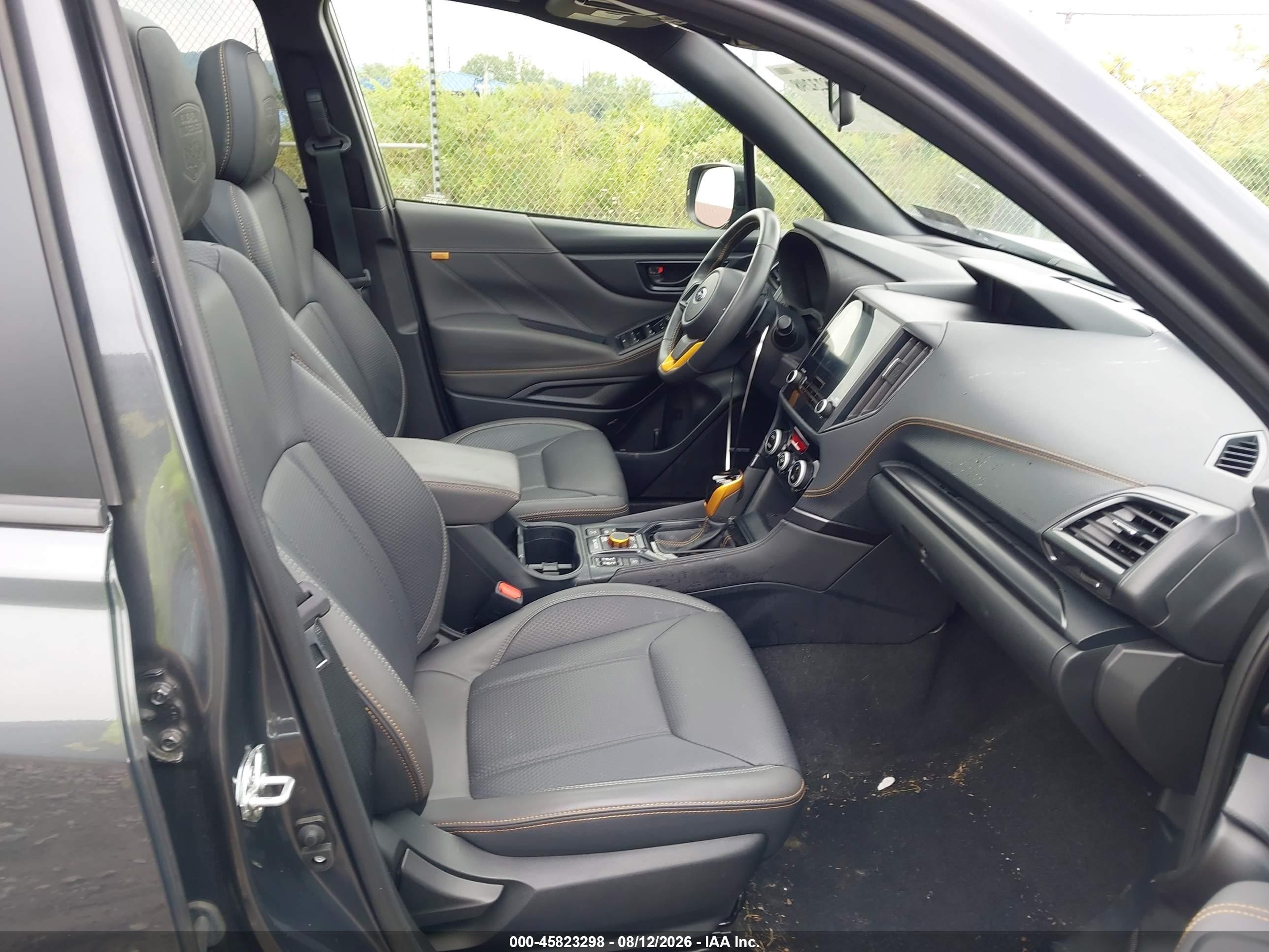 2024 Subaru Forester VIN JF2SKAJC8RH529987 IAAI salvage auction — Side, Salvage (Pennsylvania), sold $9,300 on 2026-09-12 (photo 5)