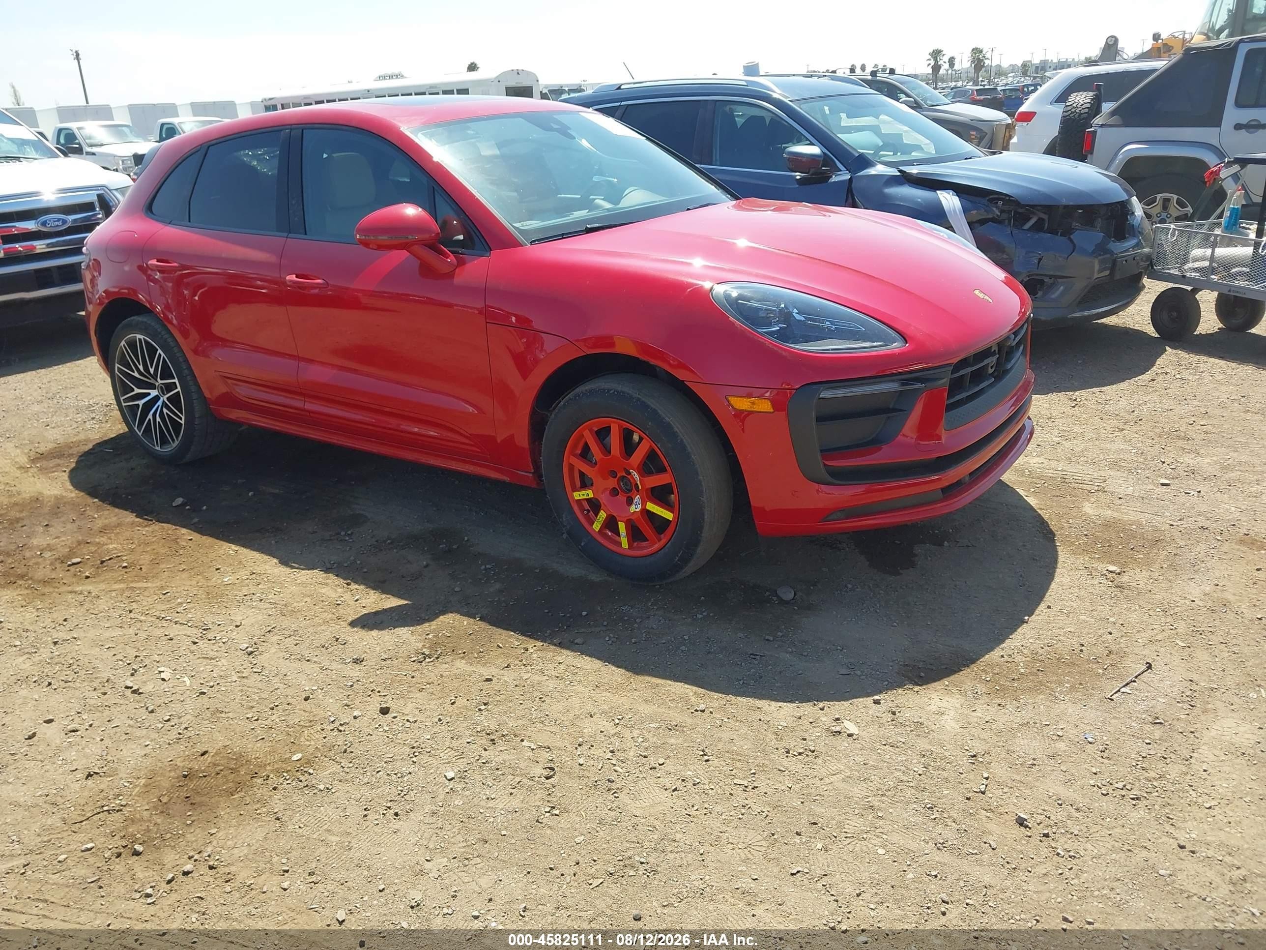 2025 Porsche Macan VIN WP1AA2A56SLB09277 — IAAI salvage auction photo