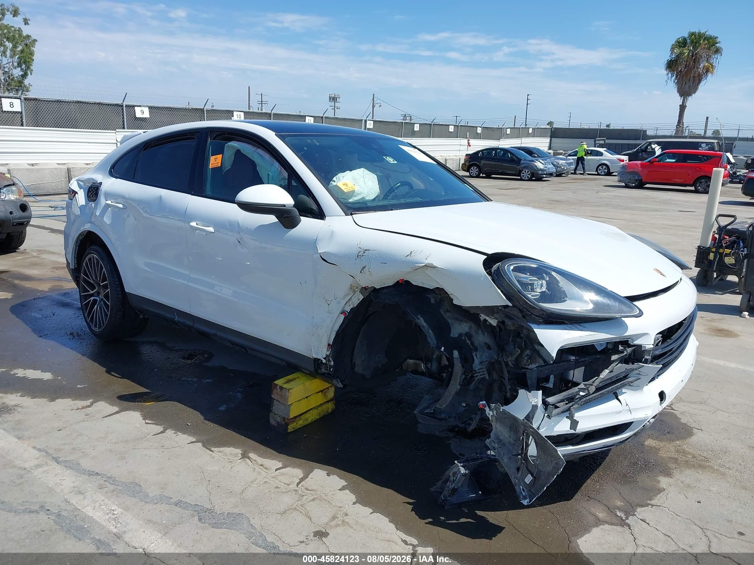 2022 Porsche Cayenne VIN WP1BB2AY8NDA52140 IAAI salvage auction — Normal Wear, Clear (Montana), sold $16,150 on 2026-08-17 (photo 1)