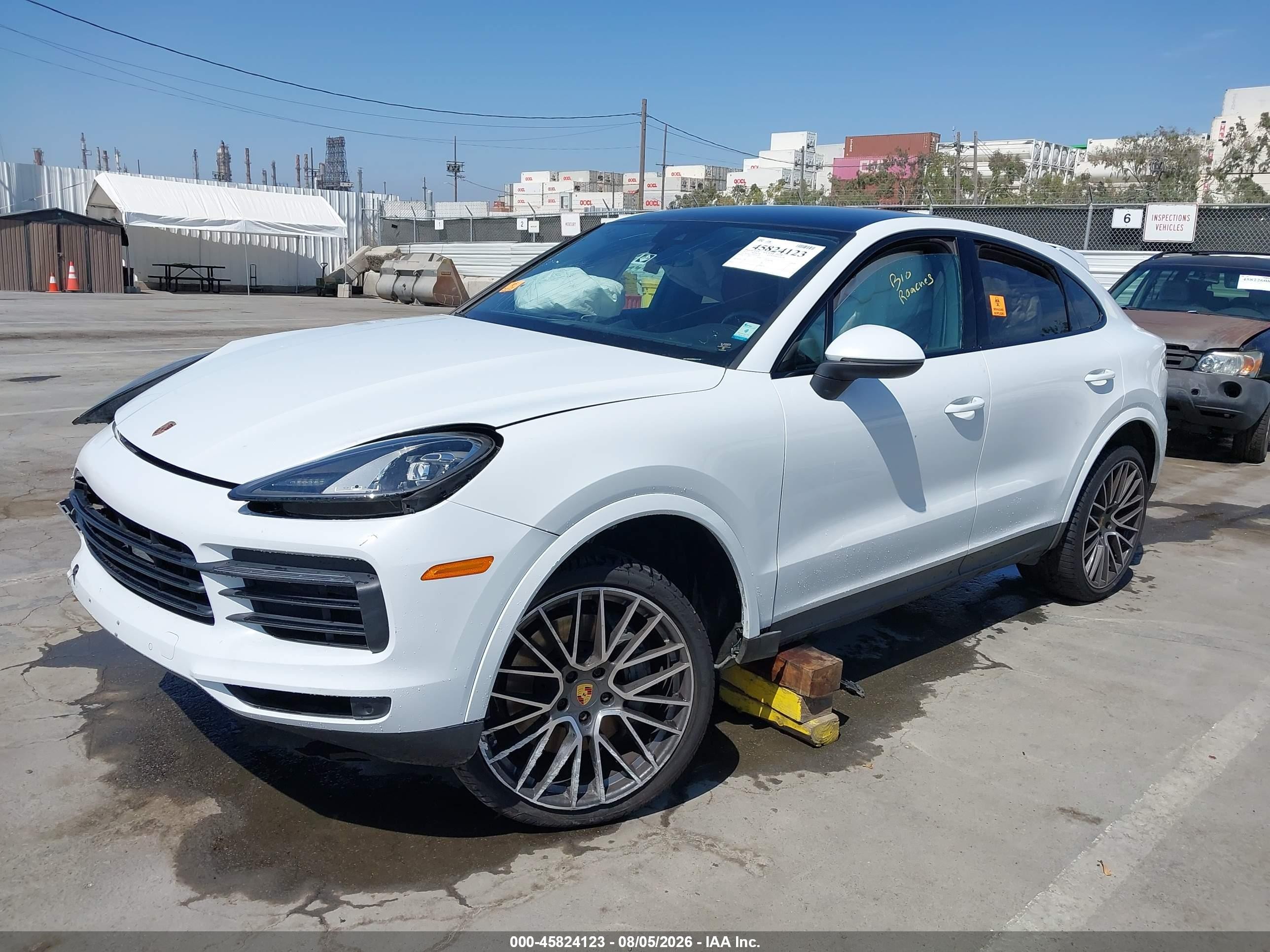 2022 Porsche Cayenne VIN WP1BB2AY8NDA52140 IAAI salvage auction — Normal Wear, Clear (Montana), sold $16,150 on 2026-08-17 (photo 2)