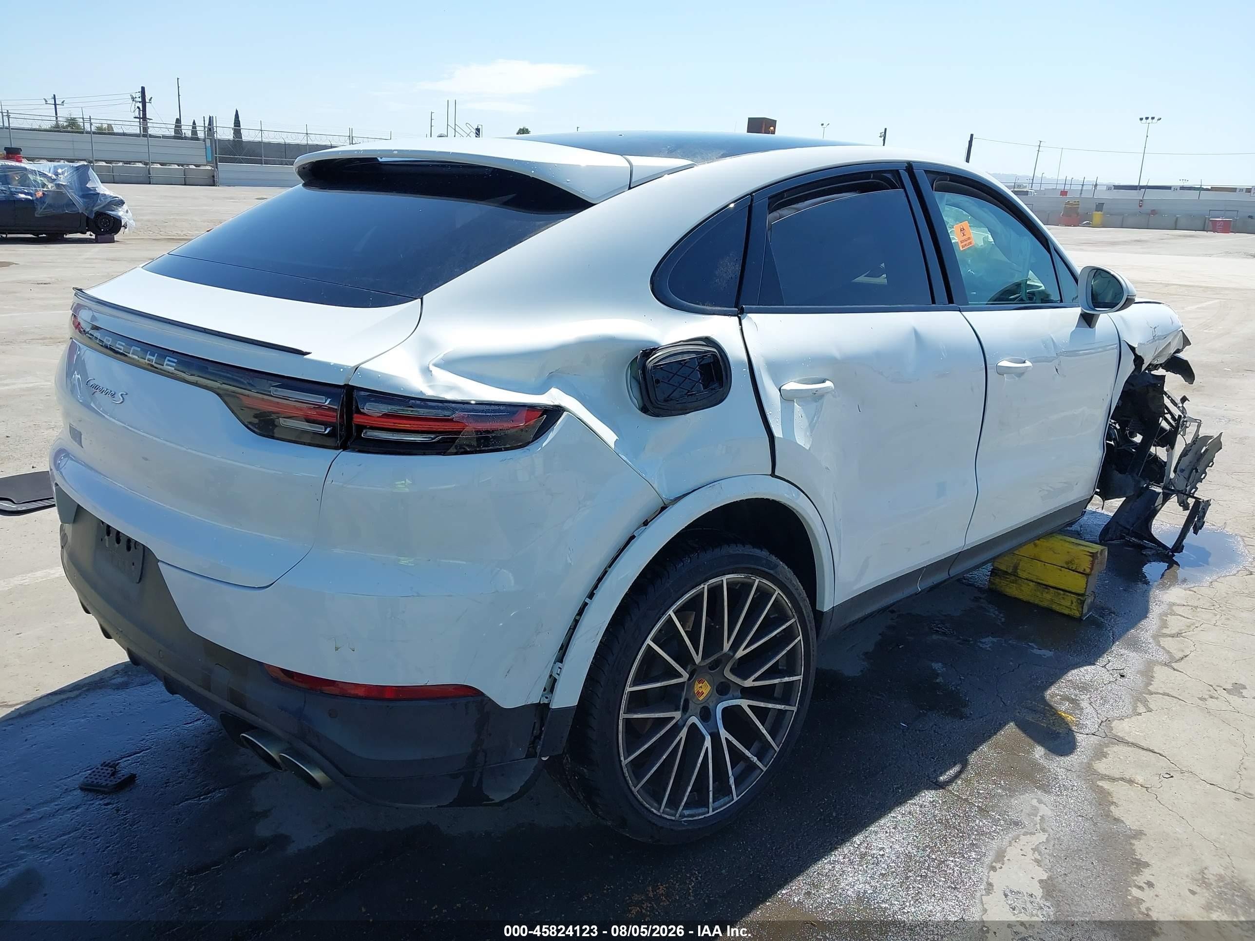 2022 Porsche Cayenne VIN WP1BB2AY8NDA52140 IAAI salvage auction — Normal Wear, Clear (Montana), sold $16,150 on 2026-08-17 (photo 4)