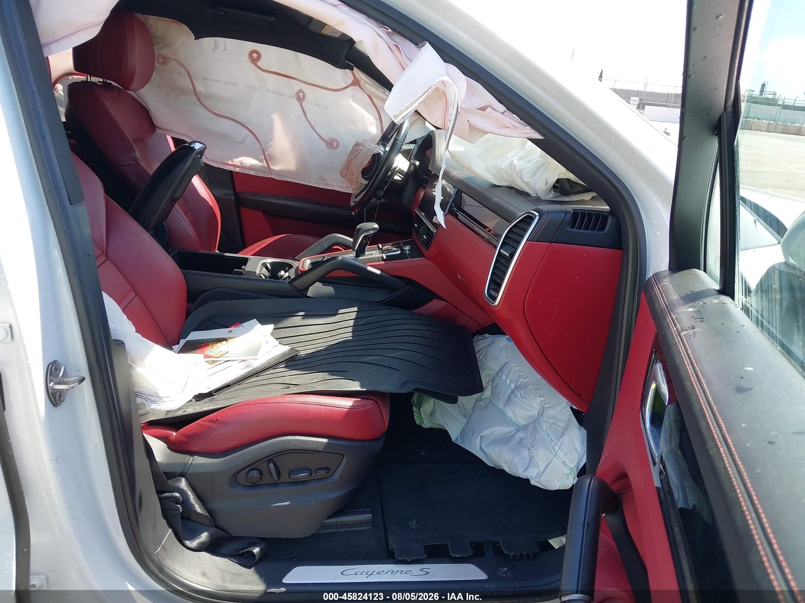 2022 Porsche Cayenne VIN WP1BB2AY8NDA52140 IAAI salvage auction — Normal Wear, Clear (Montana), sold $16,150 on 2026-08-17 (photo 5)