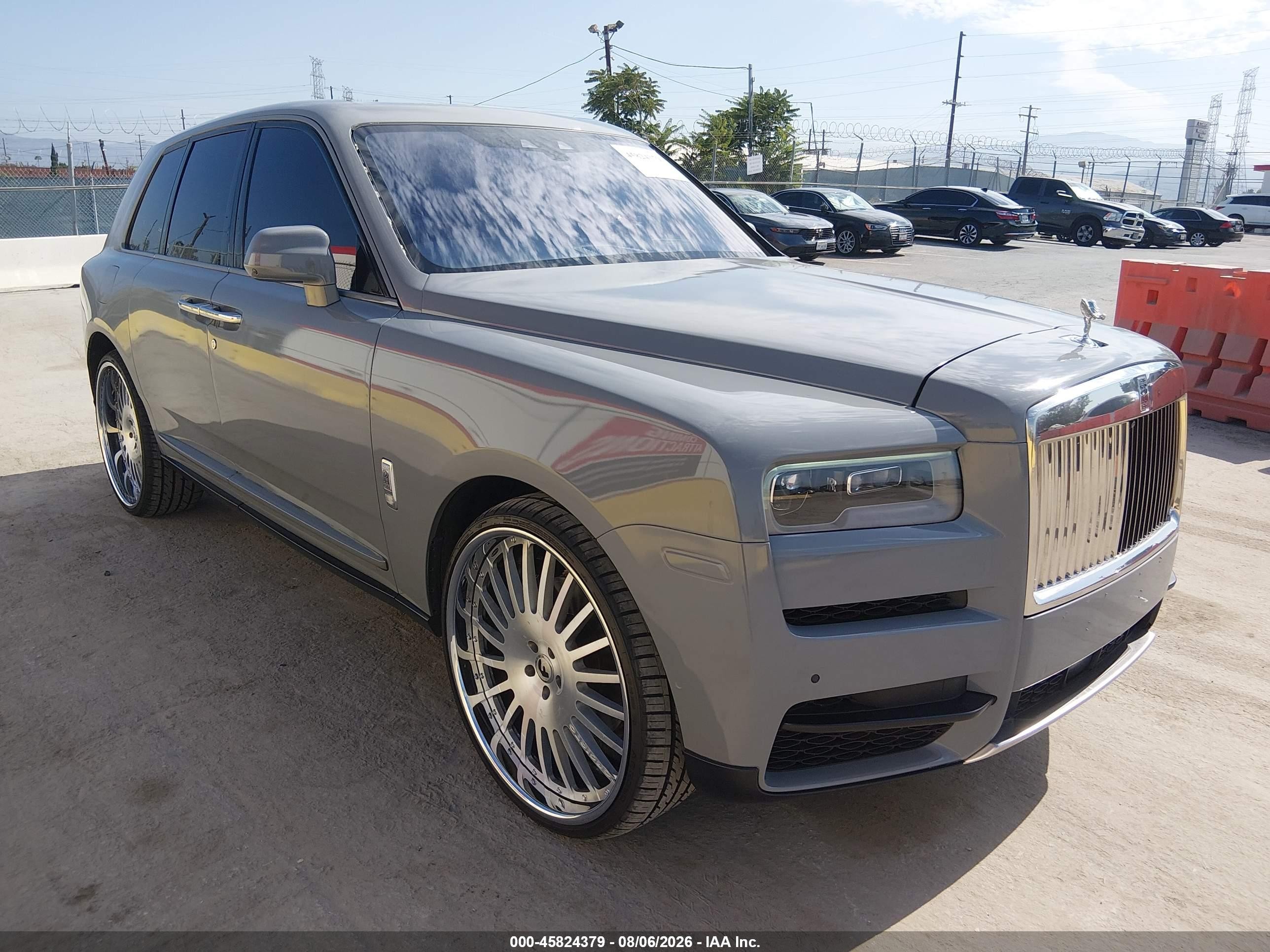 2019 Rolls-royce Cullinan VIN SLA689X50KU114060 IAAI salvage auction — Normal Wear, Clear (California), sold $170,500 on 2026-09-02 (photo 1)