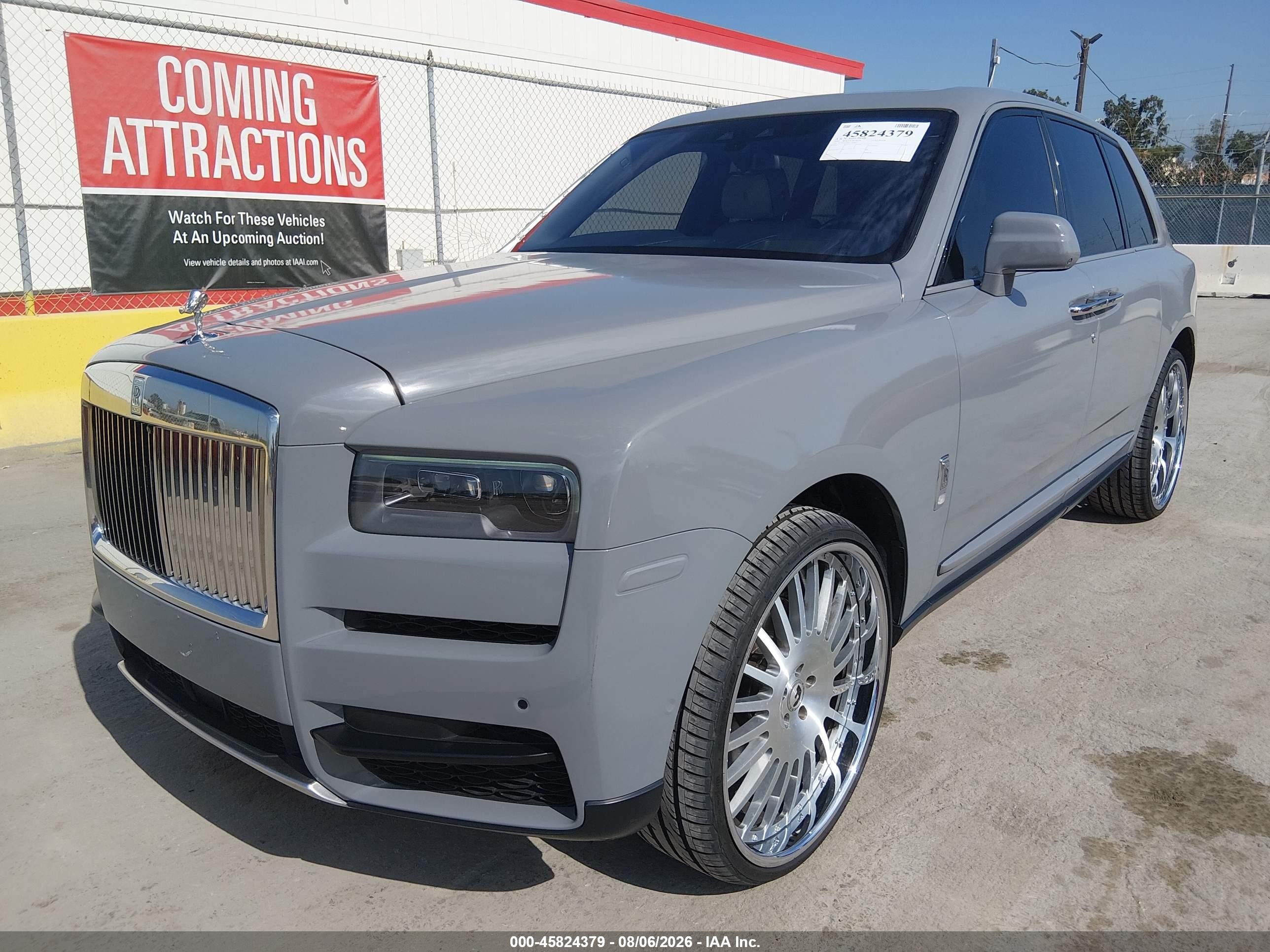2019 Rolls-royce Cullinan VIN SLA689X50KU114060 IAAI salvage auction — Normal Wear, Clear (California), sold $170,500 on 2026-09-02 (photo 2)