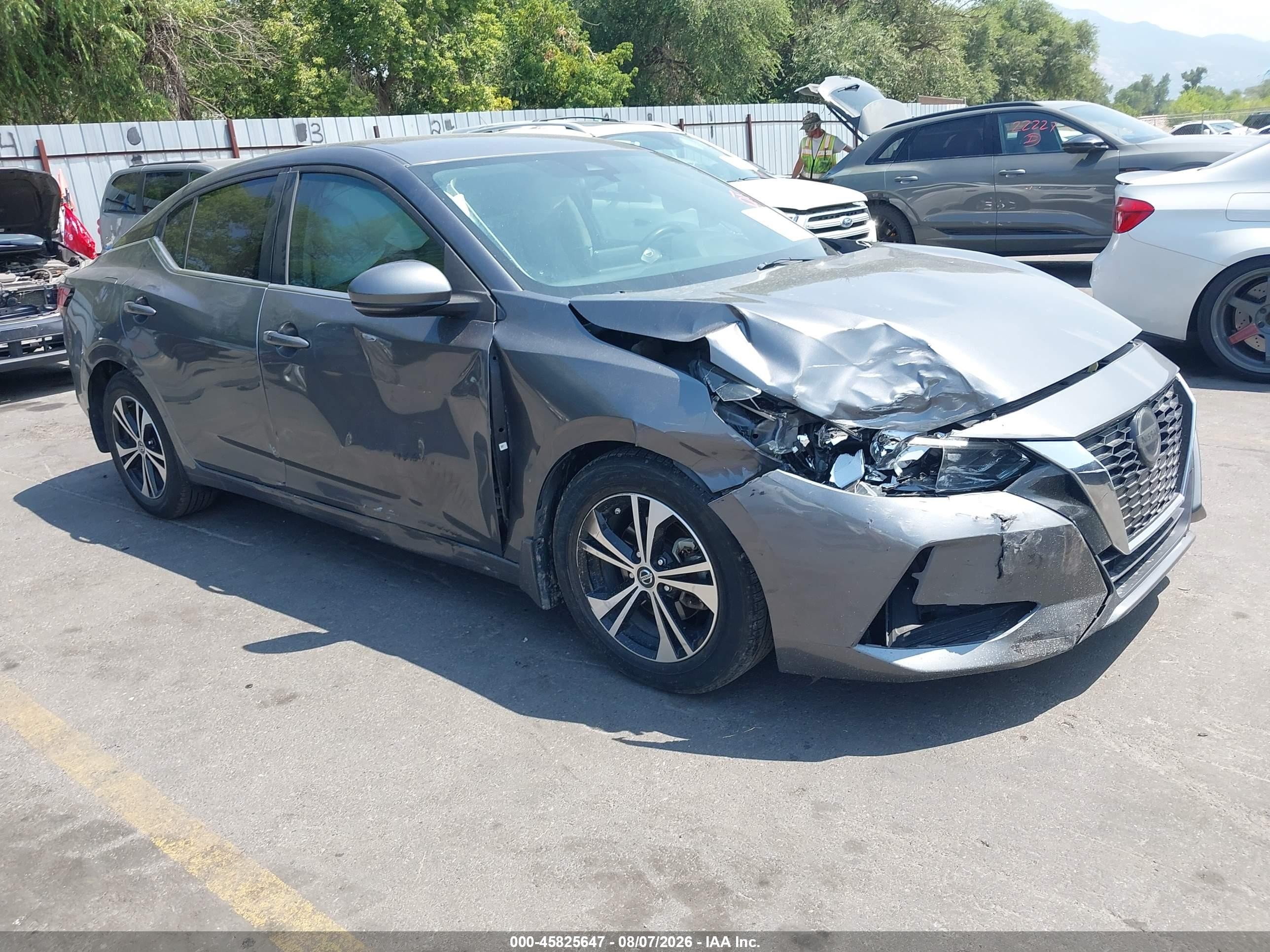 2020 Nissan Sentra VIN 3N1AB8CV9LY236907 IAAI salvage auction — Side, Salvage (Utah), sold $1,950 on 2026-09-03 (photo 1)