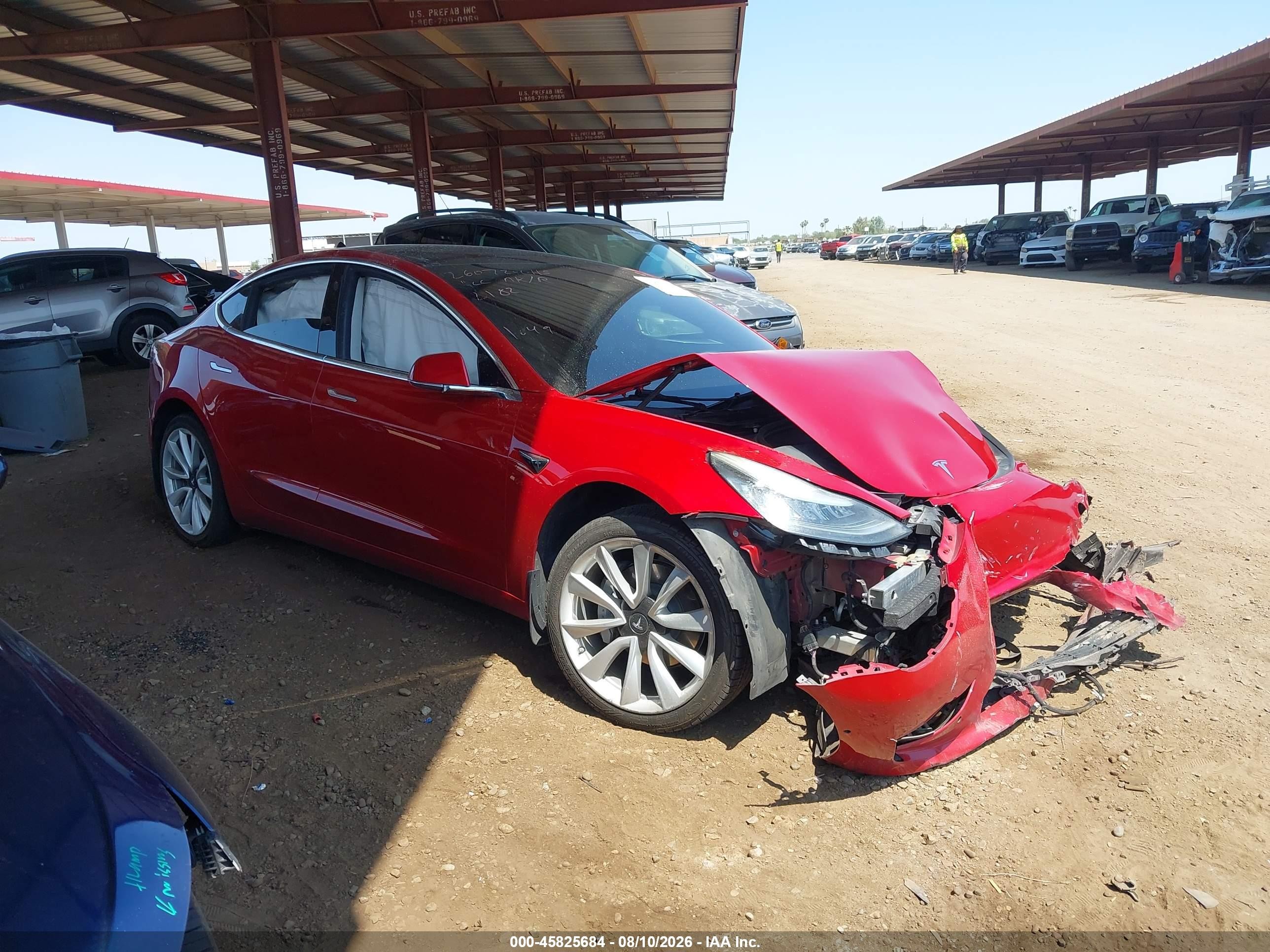 2019 Tesla Model 3 VIN 5YJ3E1EAXKF402182 IAAI salvage auction — Unknown, Salvage (Arizona), sold $2,250 on 2026-09-25 (photo 1)