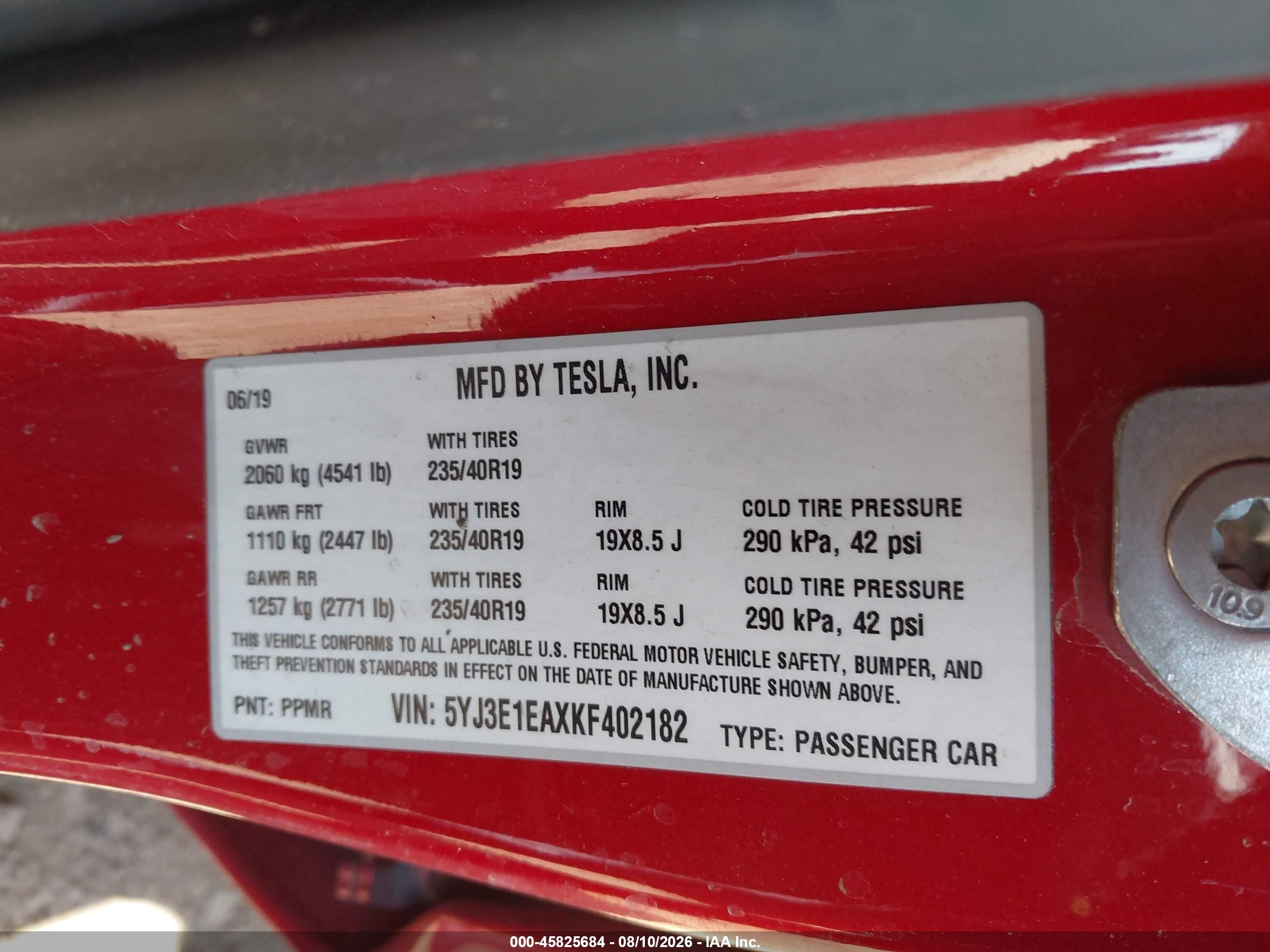 2019 Tesla Model 3 VIN 5YJ3E1EAXKF402182 IAAI salvage auction — Unknown, Salvage (Arizona), sold $2,250 on 2026-09-25 (photo 9)
