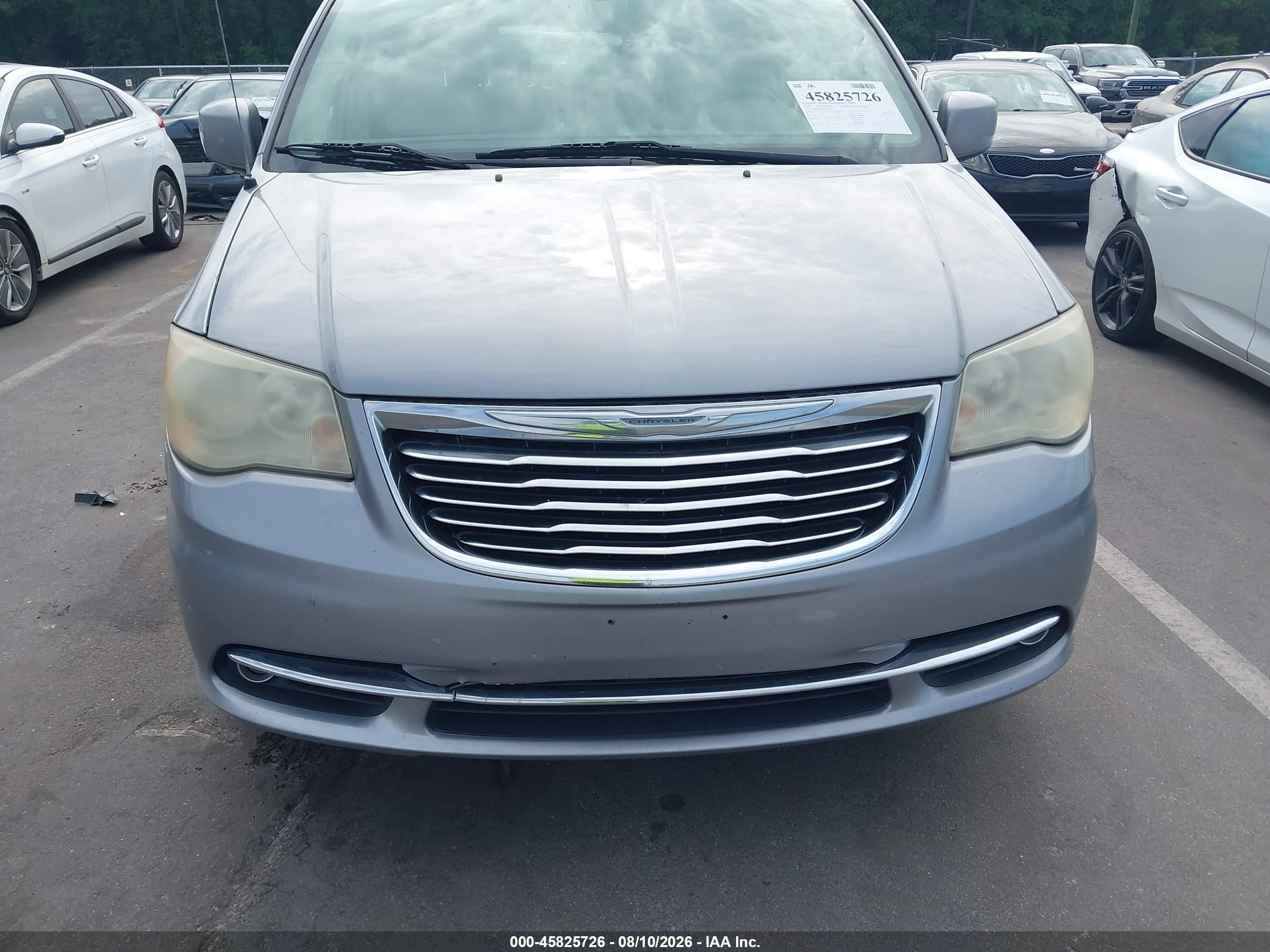 2014 Chrysler Town & country VIN 2C4RC1BG4ER441061 IAAI salvage auction — Normal Wear, Clear (North Carolina), sold $400 on 2026-09-02 (photo 6)