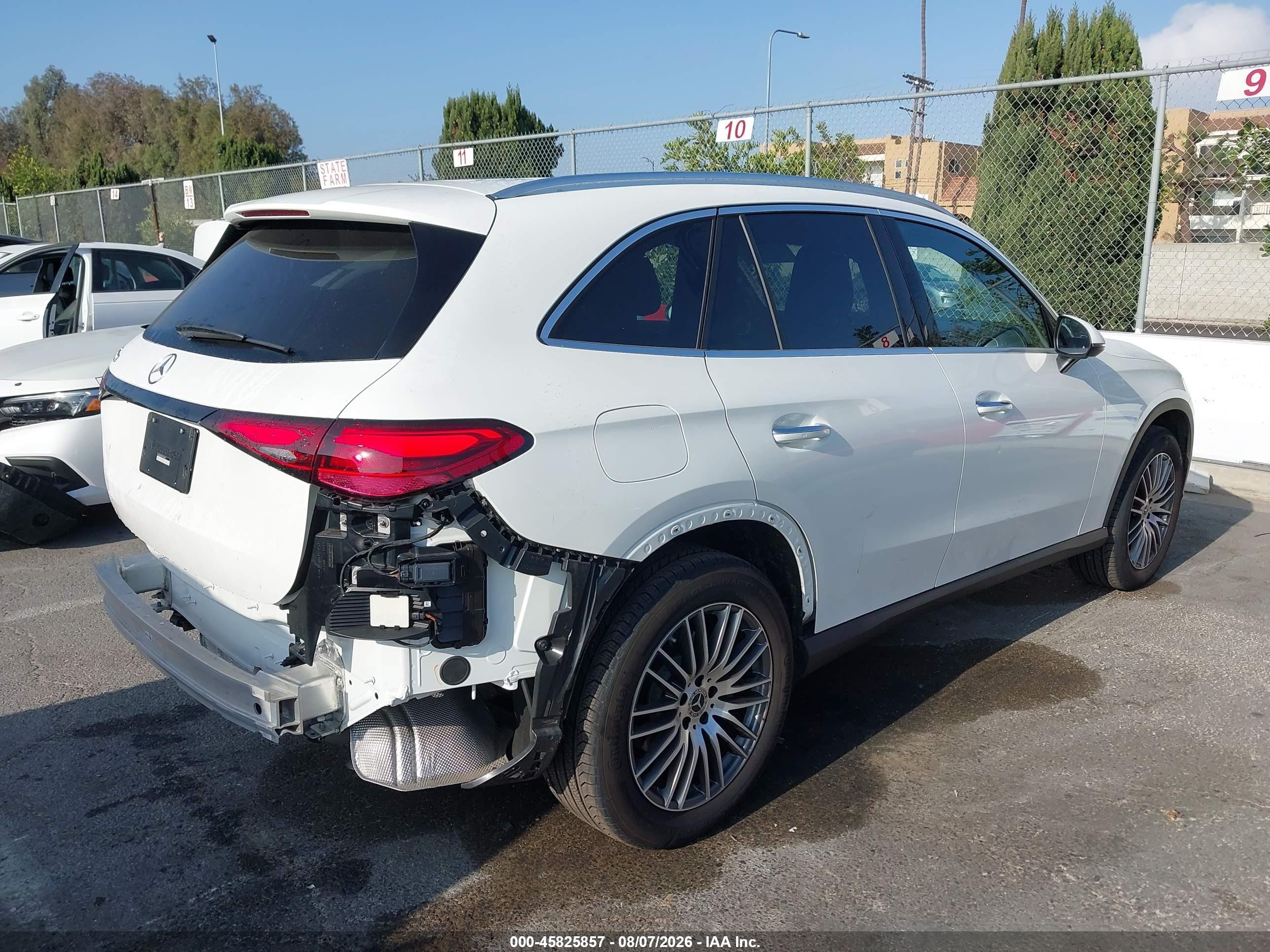 2026 Mercedes-Benz GLC-Class VIN W1NKM4GB0TF504957 IAAI salvage auction — Rear End, Salvage (California), sold $18,300 on 2026-08-20 (photo 4)