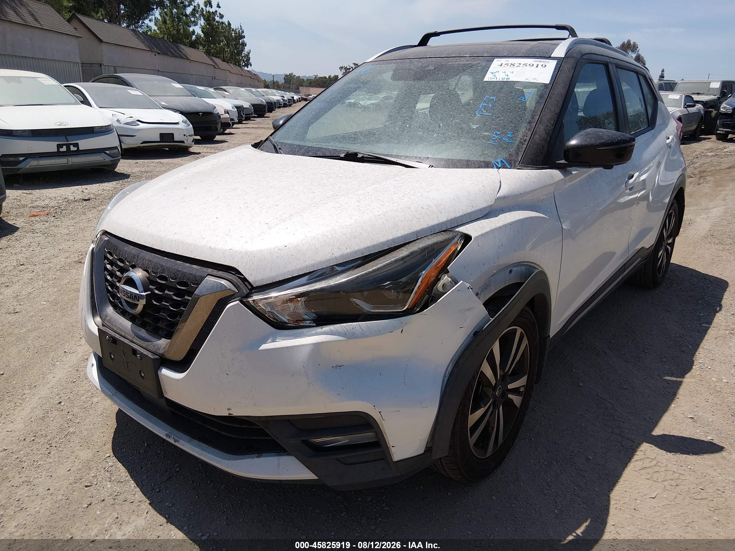2020 Nissan Kicks VIN 3N1CP5DV4LL552171 IAAI salvage auction — Unknown, Salvage (California), sold $4,300 on 2026-09-10 (photo 2)