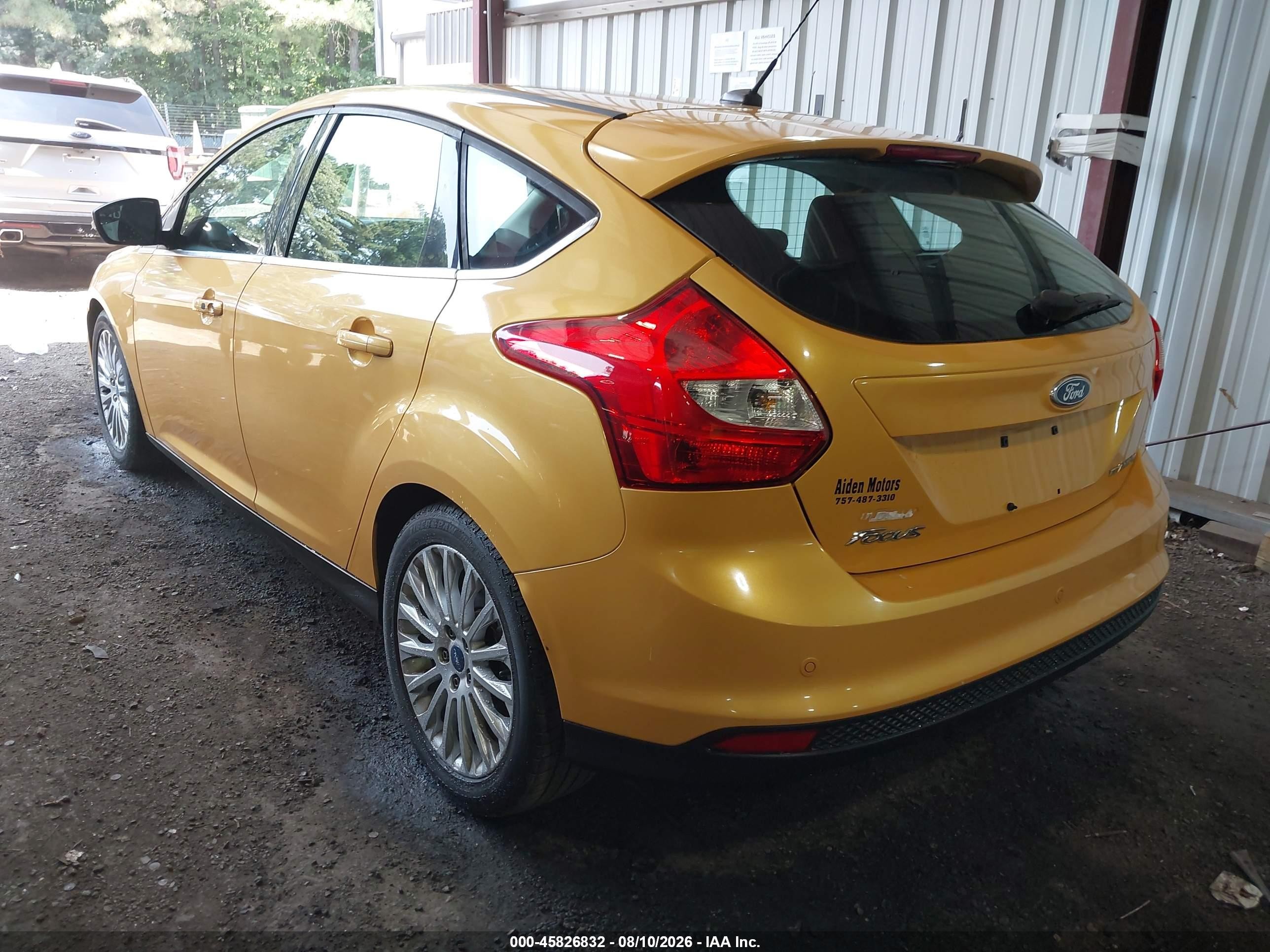 2012 Ford Focus VIN 1FAHP3N23CL111046 IAAI salvage auction — Unknown, Clear (Virginia), sold $775 on 2026-09-26 (photo 3)