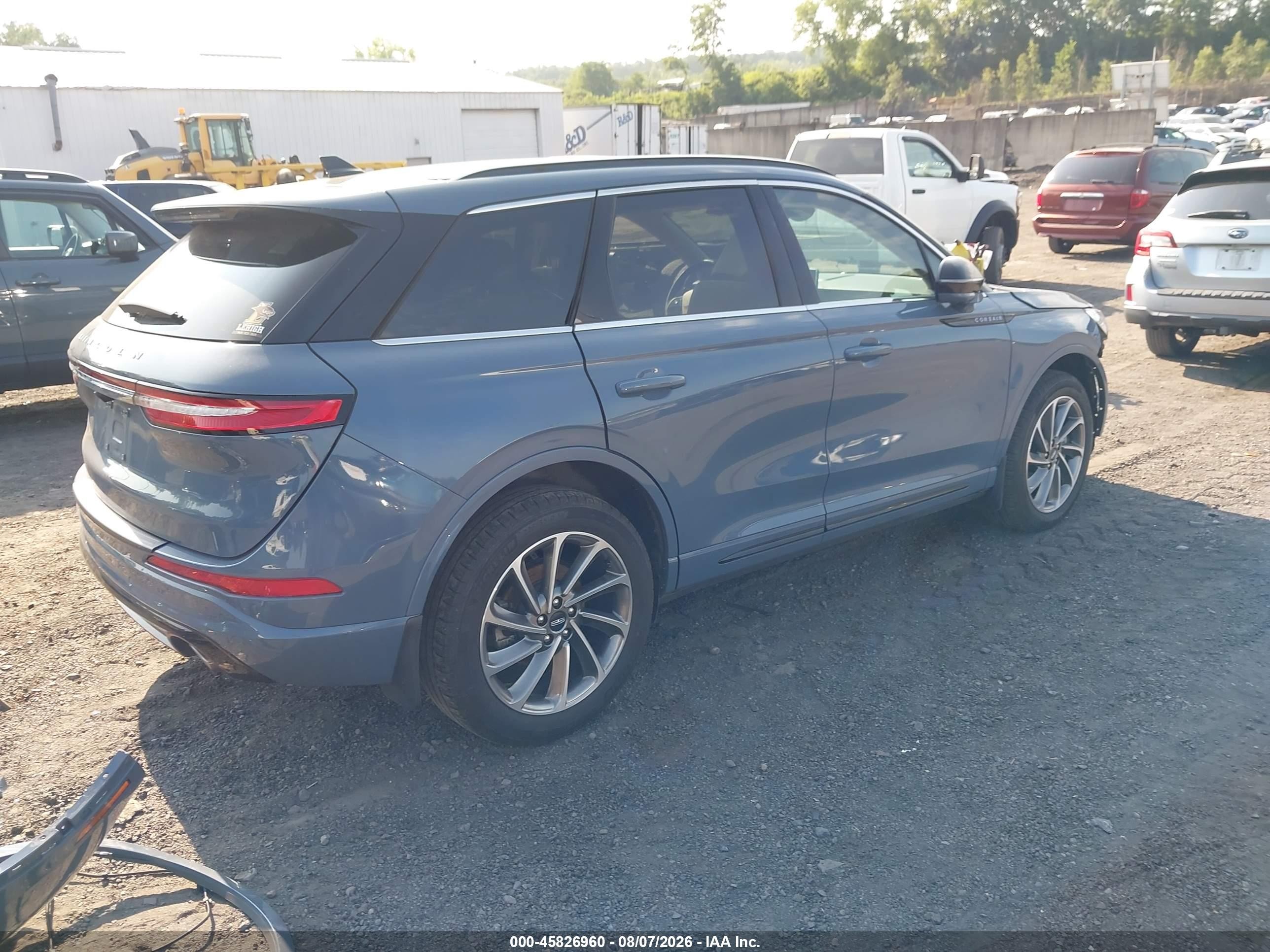 2025 Lincoln Corsair VIN 5LMTJ5DZ6SUL17527 IAAI salvage auction — Front End, Salvage (Pennsylvania), sold $13,400 on 2026-09-02 (photo 4)