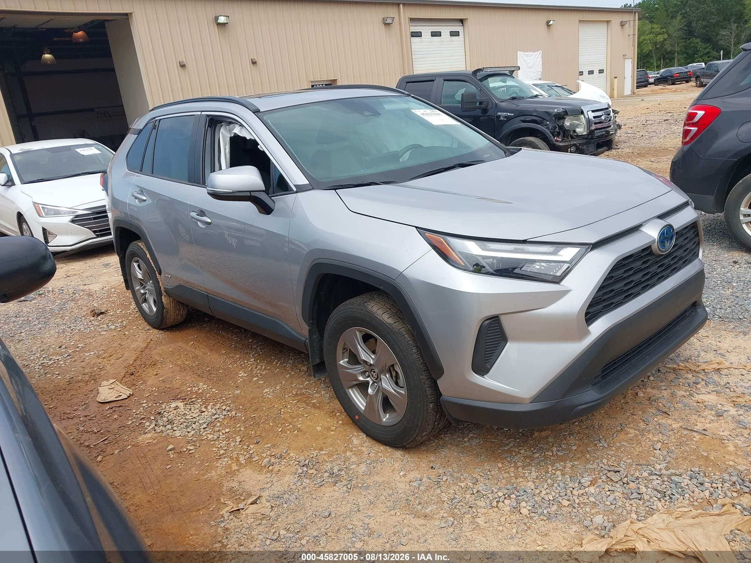 2024 Toyota RAV4 Hybrid VIN 2T3RWRFVXRW234457 — IAAI salvage auction photo