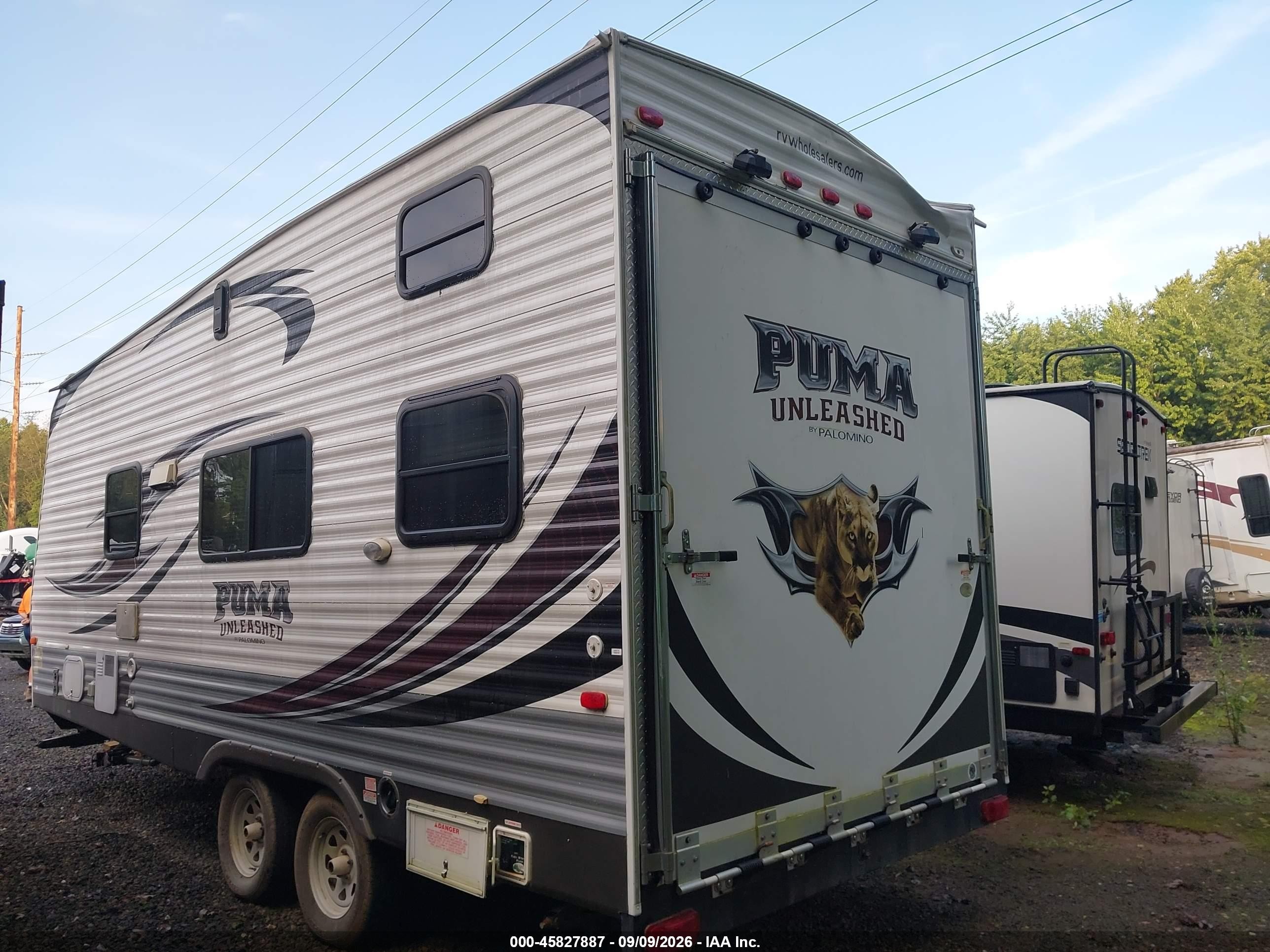 2013 Palomino Puma VIN 4X4TPTW20DP041240 IAAI salvage auction — Top/Roof, Salvage (Ohio), sold $1,600 on 2026-09-21 (photo 3)