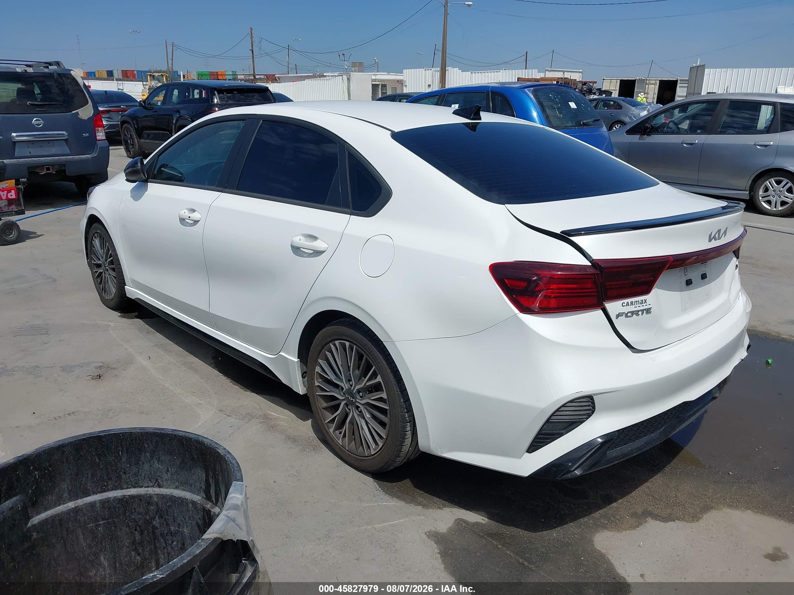 2023 Kia Forte VIN 3KPF54AD6PE615402 IAAI salvage auction — Side, Salvage (California), sold $4,050 on 2026-09-04 (photo 3)