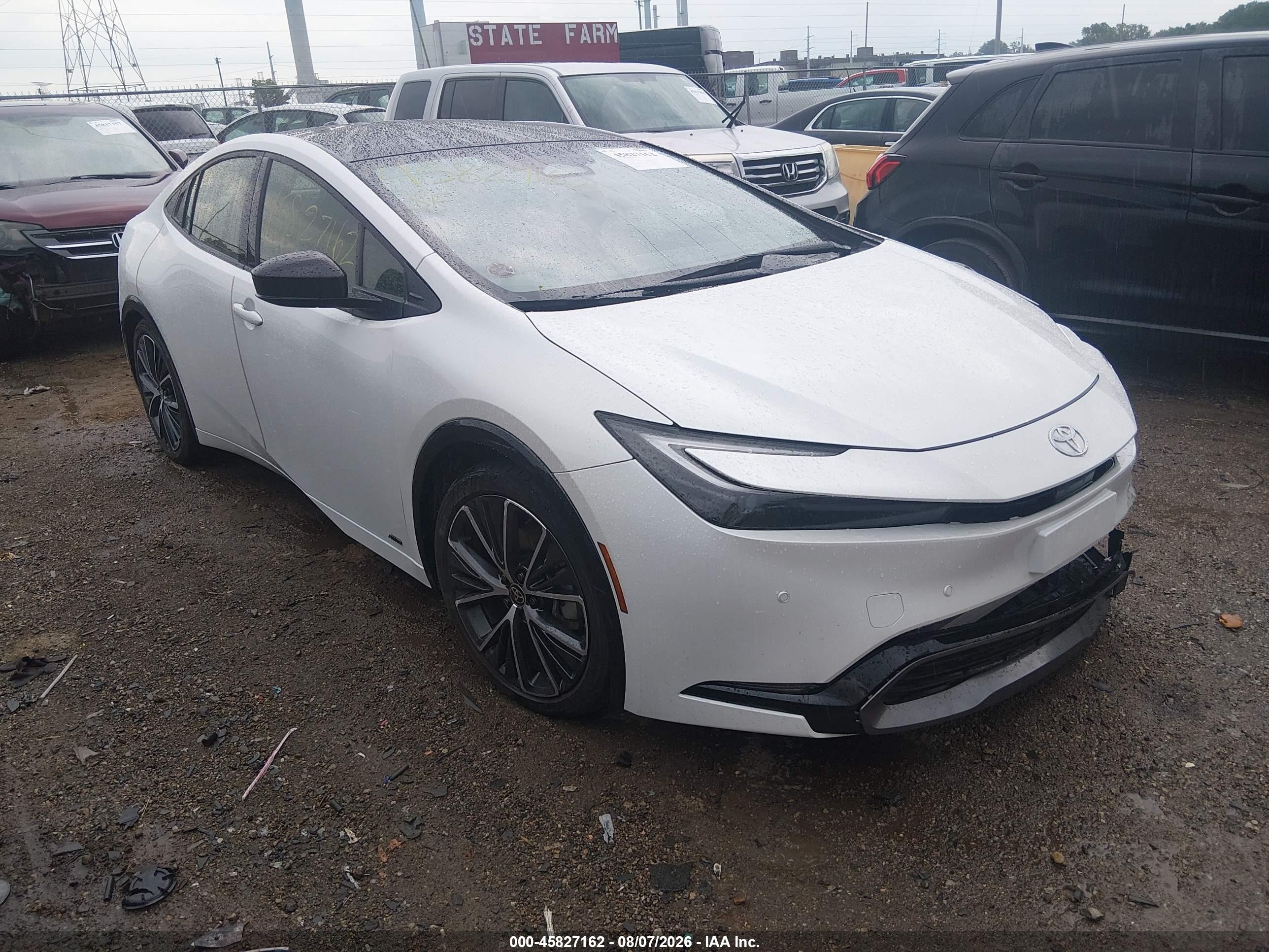2024 Toyota Prius VIN JTDADABU4R3021217 — IAAI salvage auction photo