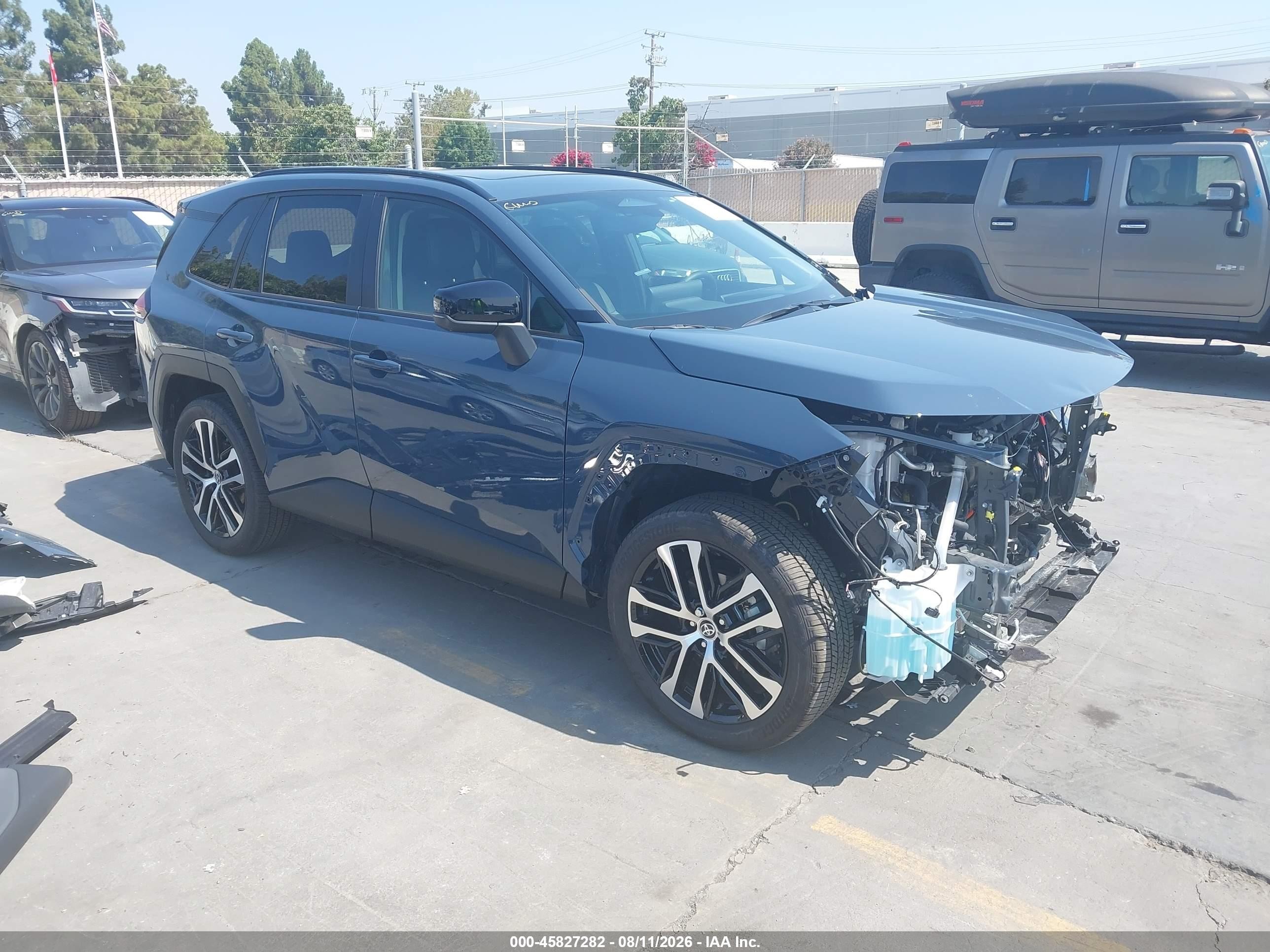 2026 Toyota RAV4 VIN JTM6CRAVXTD304594 — IAAI salvage auction photo