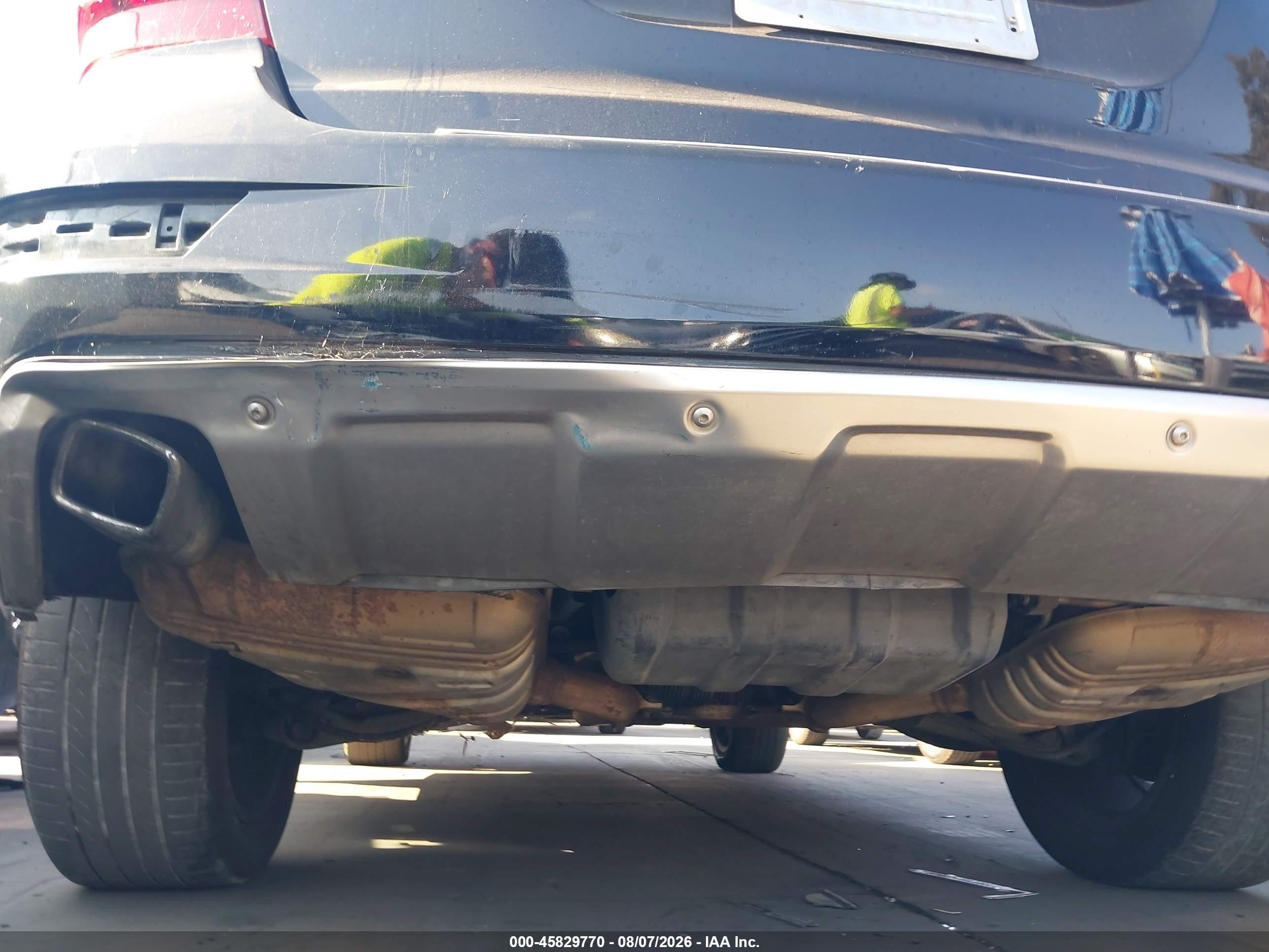 2010 Mercedes-Benz ML-Class VIN 4JGBB5GB8AA597221 IAAI salvage auction — Rear End, Salvage Certificate (California), sold $925 on 2026-09-13 (photo 6)