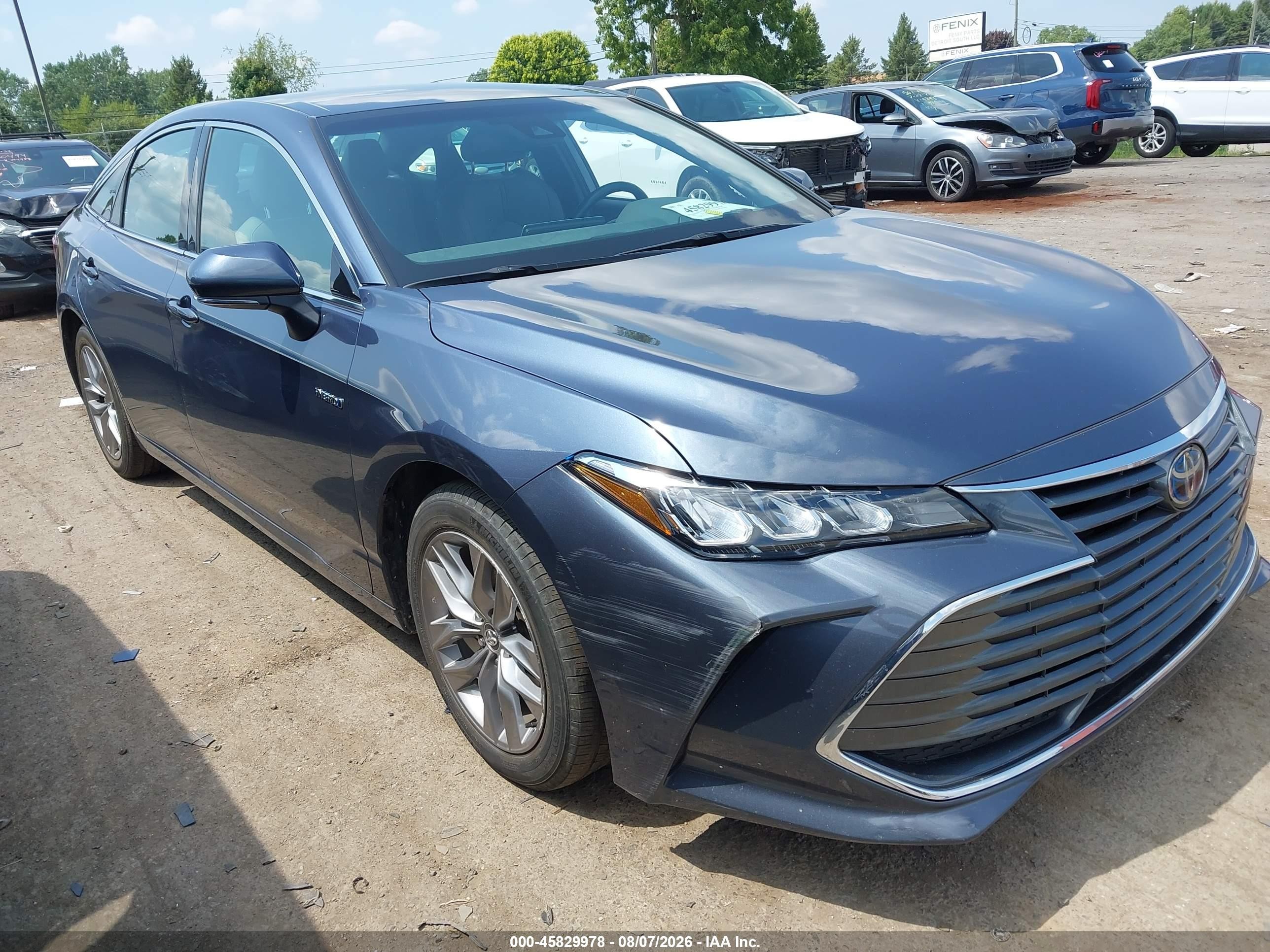 2020 Toyota Avalon Hybrid VIN 4T1J21FB3LU013590 — IAAI salvage auction photo