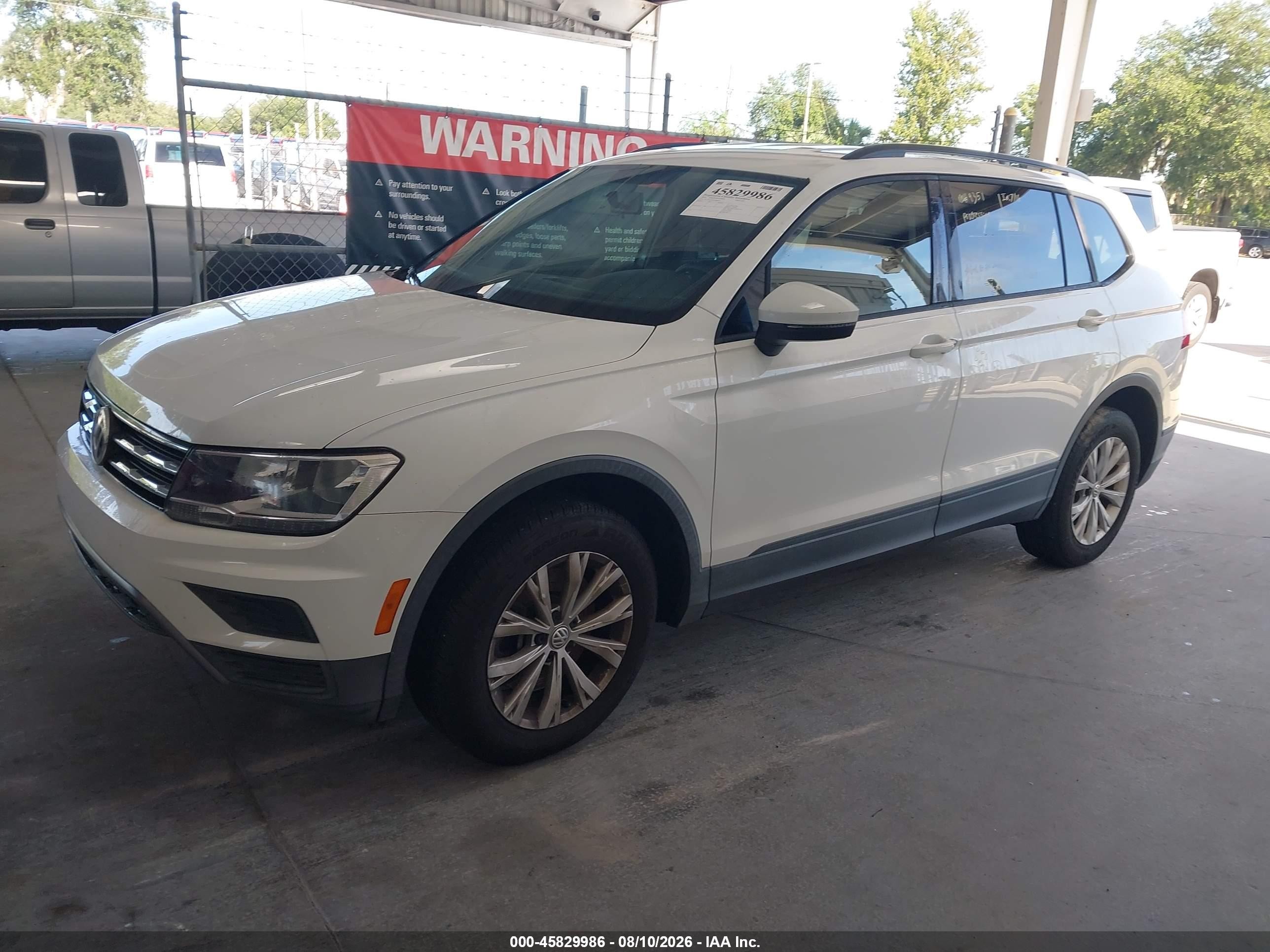 2019 Volkswagen Tiguan VIN 3VV1B7AX1KM080977 IAAI salvage auction — Unknown, Rebuildable (Florida), sold $3,500 on 2026-09-05 (photo 2)