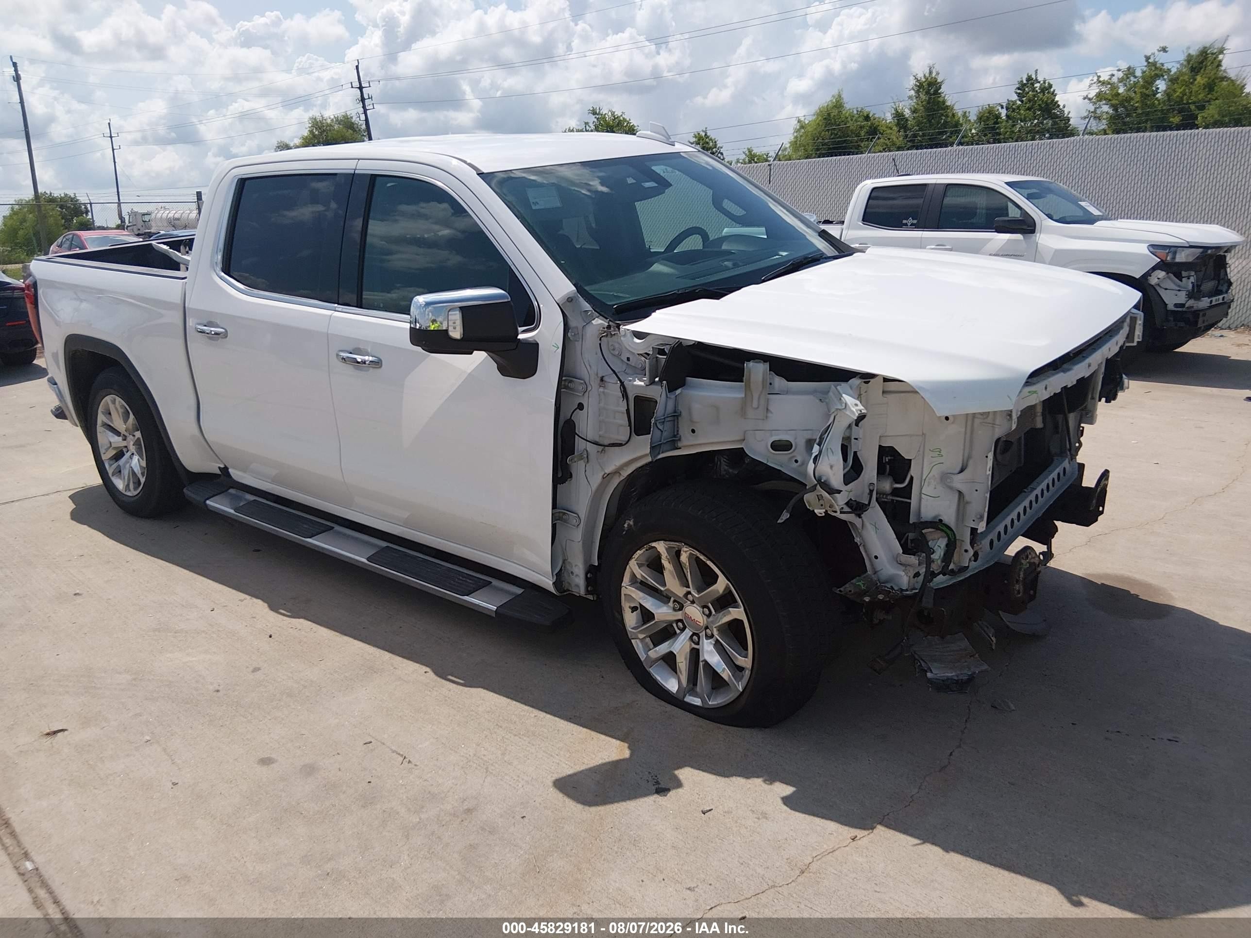 2020 GMC Sierra 1500 VIN 3GTP8DED0LG445266 — IAAI salvage auction photo
