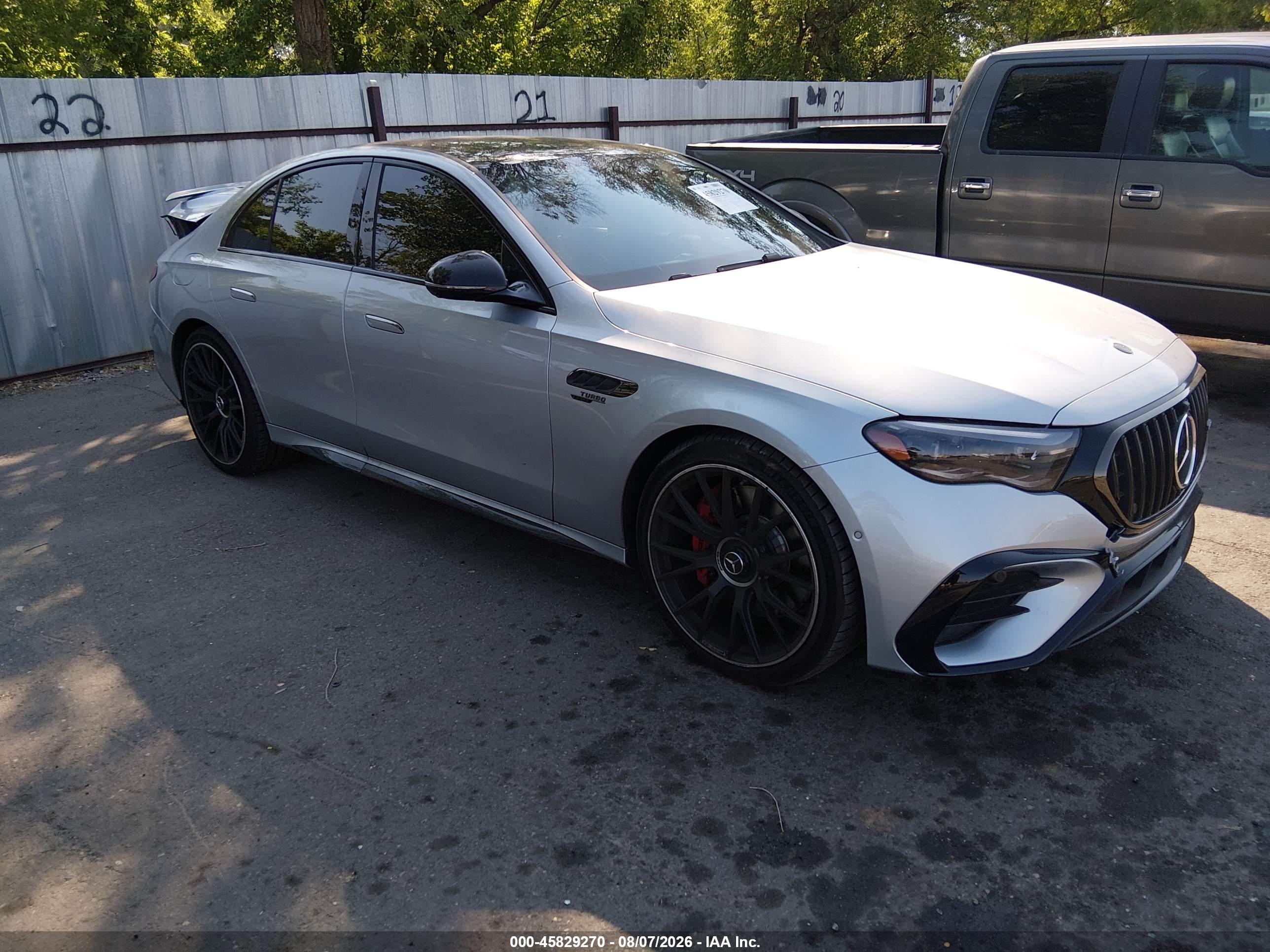 2026 Mercedes-Benz E-Class VIN W1KLF6DB2TA210629 — IAAI salvage auction photo