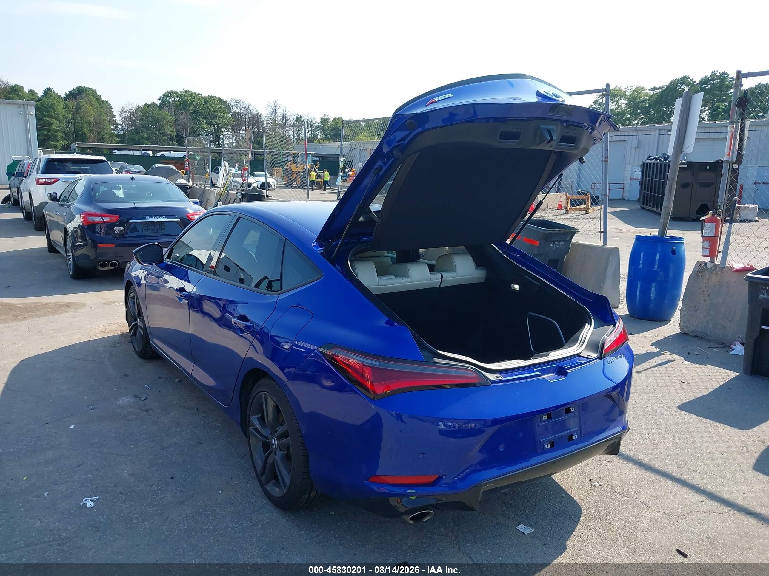 2025 Acura Integra VIN 19UDE4H60SA015521 IAAI salvage auction — Side, Wait Title, sold $9,000 on 2026-09-20 (photo 3)