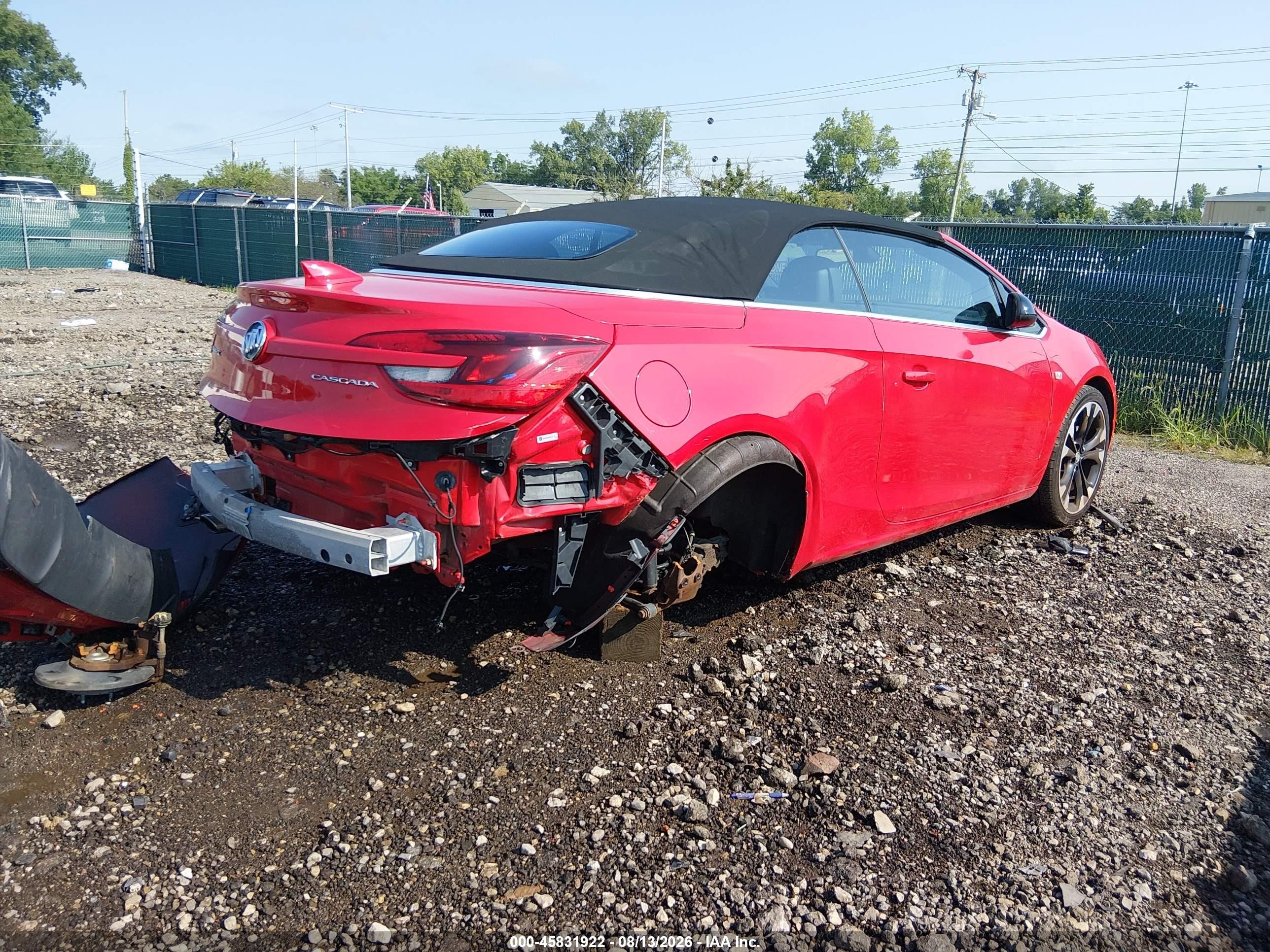 2018 Buick Cascada VIN W04WJ3N58JG067137 IAAI salvage auction — Rear End, Salvage (Ohio), sold $3,550 on 2026-10-08 (photo 4)