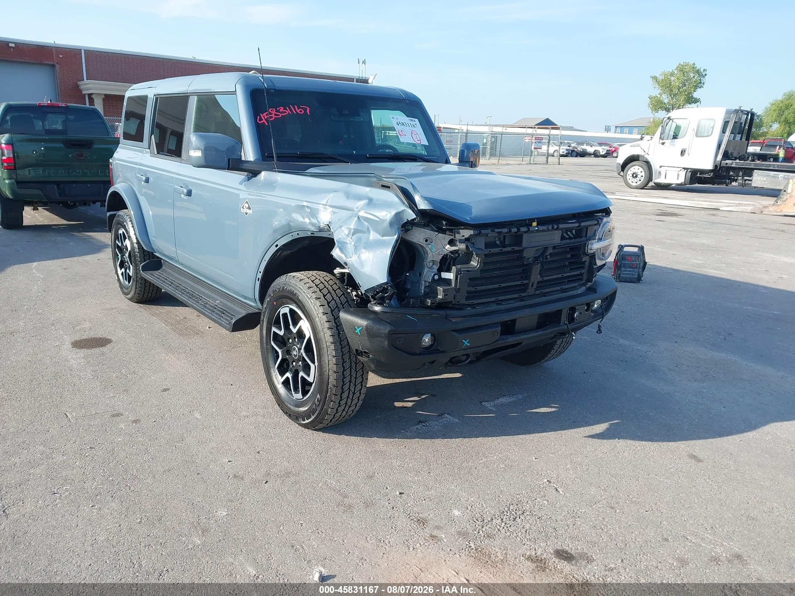 2025 Ford Bronco VIN 1FMEE8BP4SLB84193 — IAAI salvage auction photo
