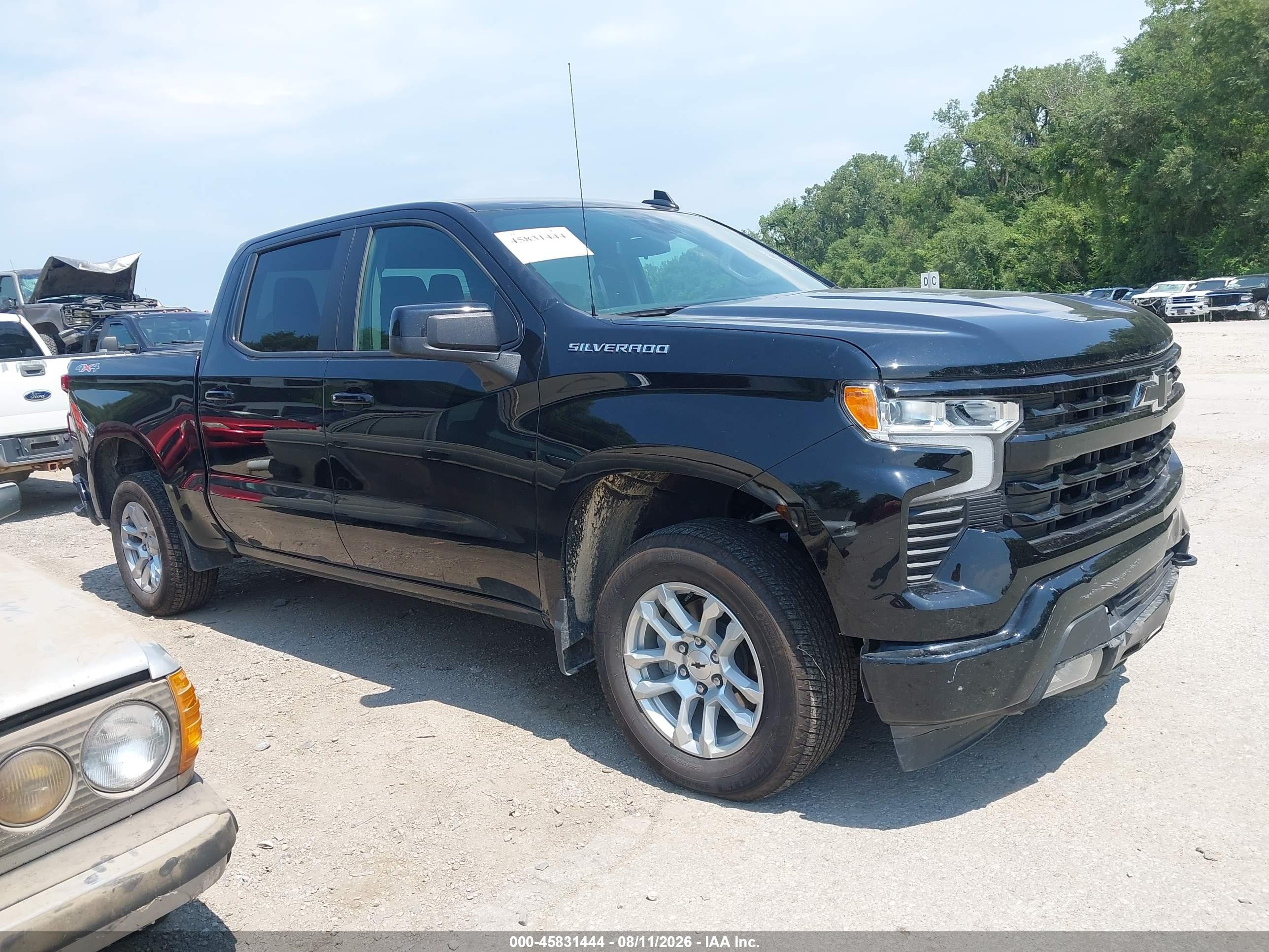 2026 Chevrolet Silverado 1500 VIN 1GCUKEED7TZ178296 IAAI salvage auction — Front End, Enterprise Vehicles Clear Only (Kansas), sold $34,500 on 2026-08-12 (photo 1)
