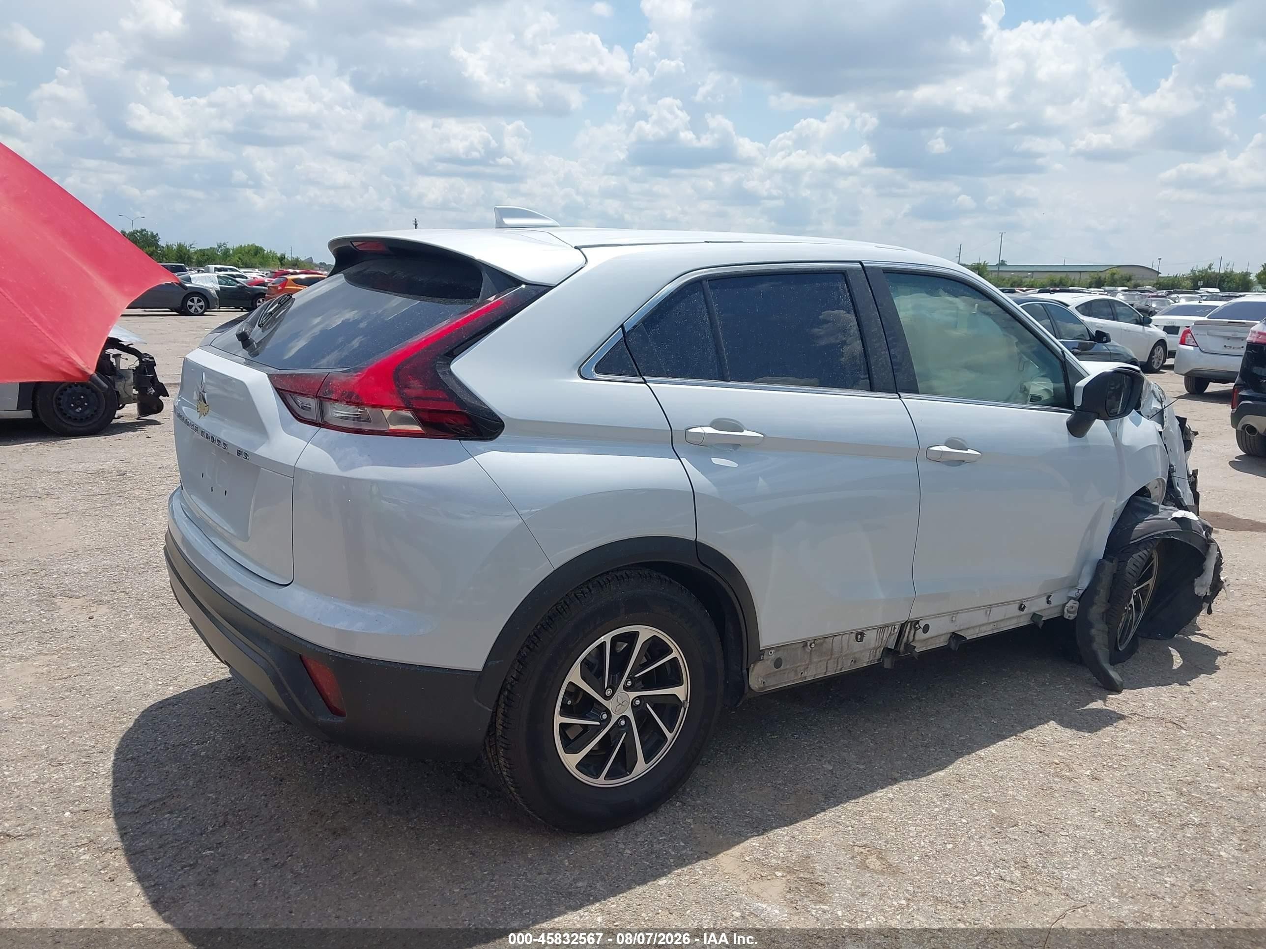 2022 Mitsubishi ECLIPSE VIN JA4ASUAA0NZ017830 IAAI salvage auction — Normal Wear, Original (Texas), sold $2,000 on 2026-08-26 (photo 4)