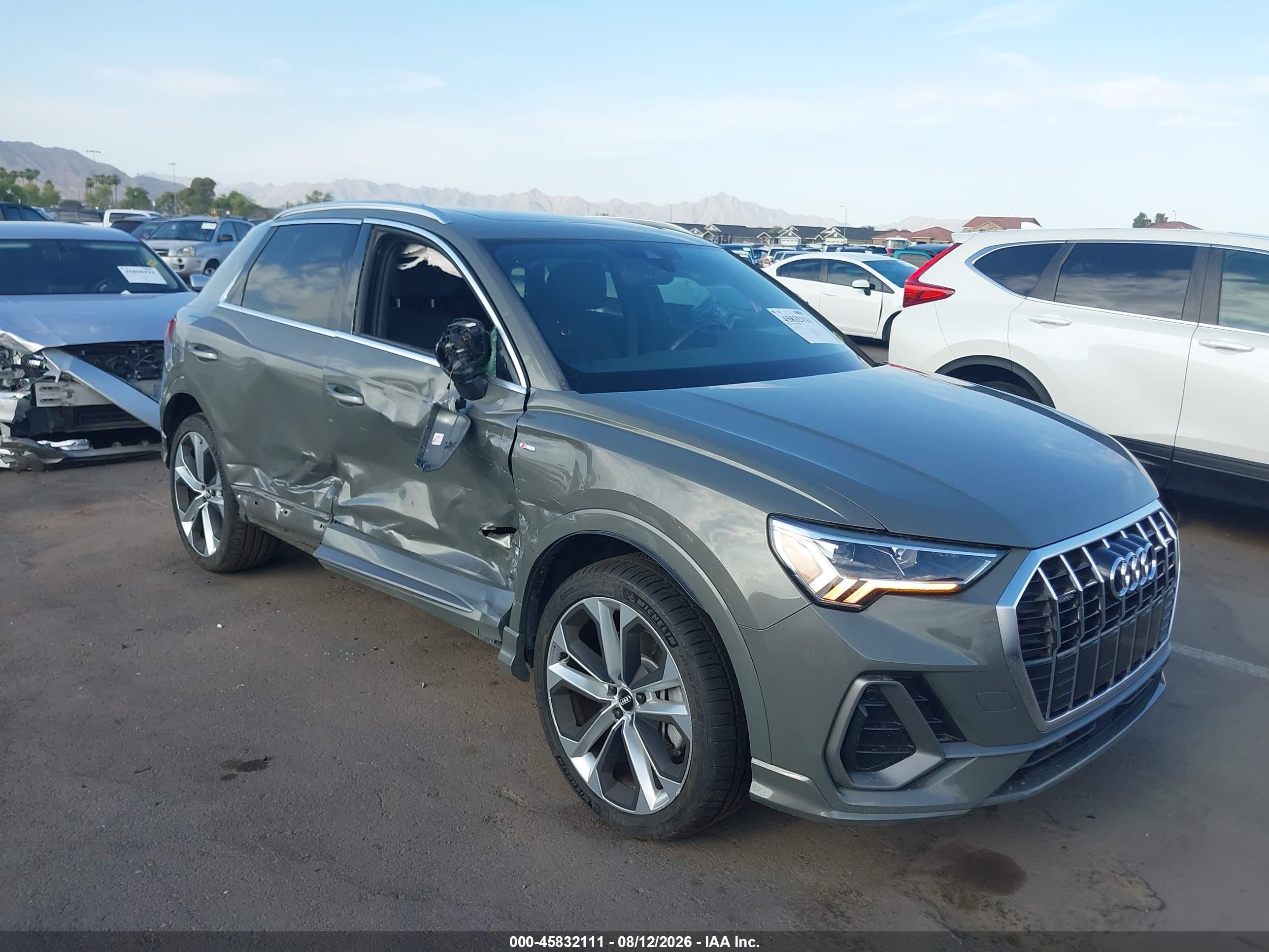 2020 Audi Q3 VIN WA1EECF38L1123404 — IAAI salvage auction photo