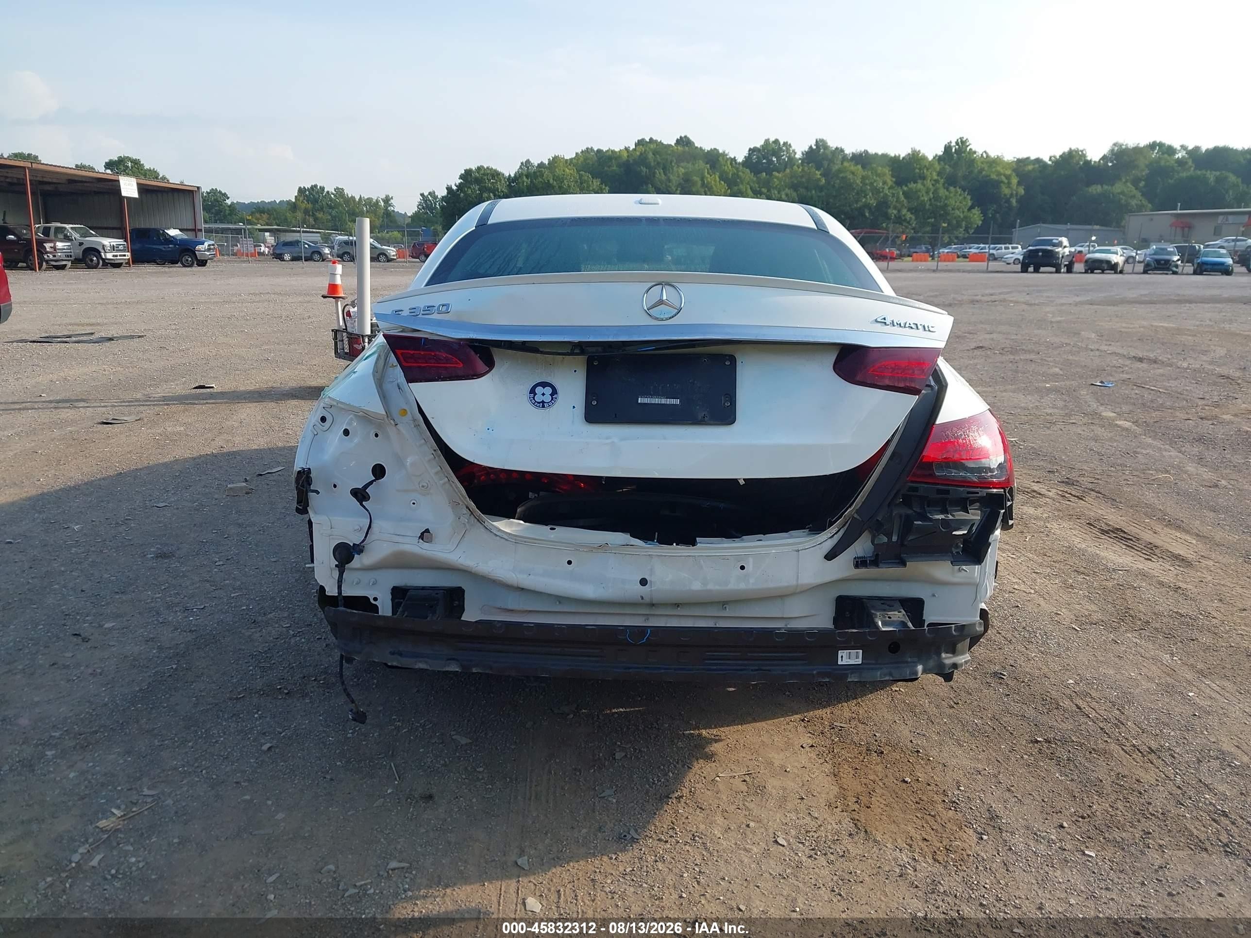 2021 Mercedes-Benz E-Class VIN W1KZF8EB1MA930607 IAAI salvage auction — Rear End, Clear (Tennessee), sold $18,300 on 2026-09-02 (photo 6)