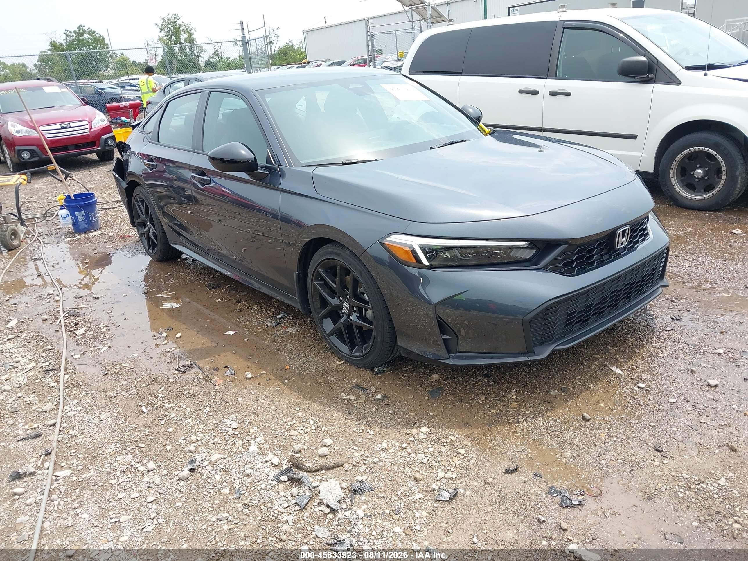 2025 Honda Civic VIN 2HGFE2F56SH573320 — IAAI salvage auction photo