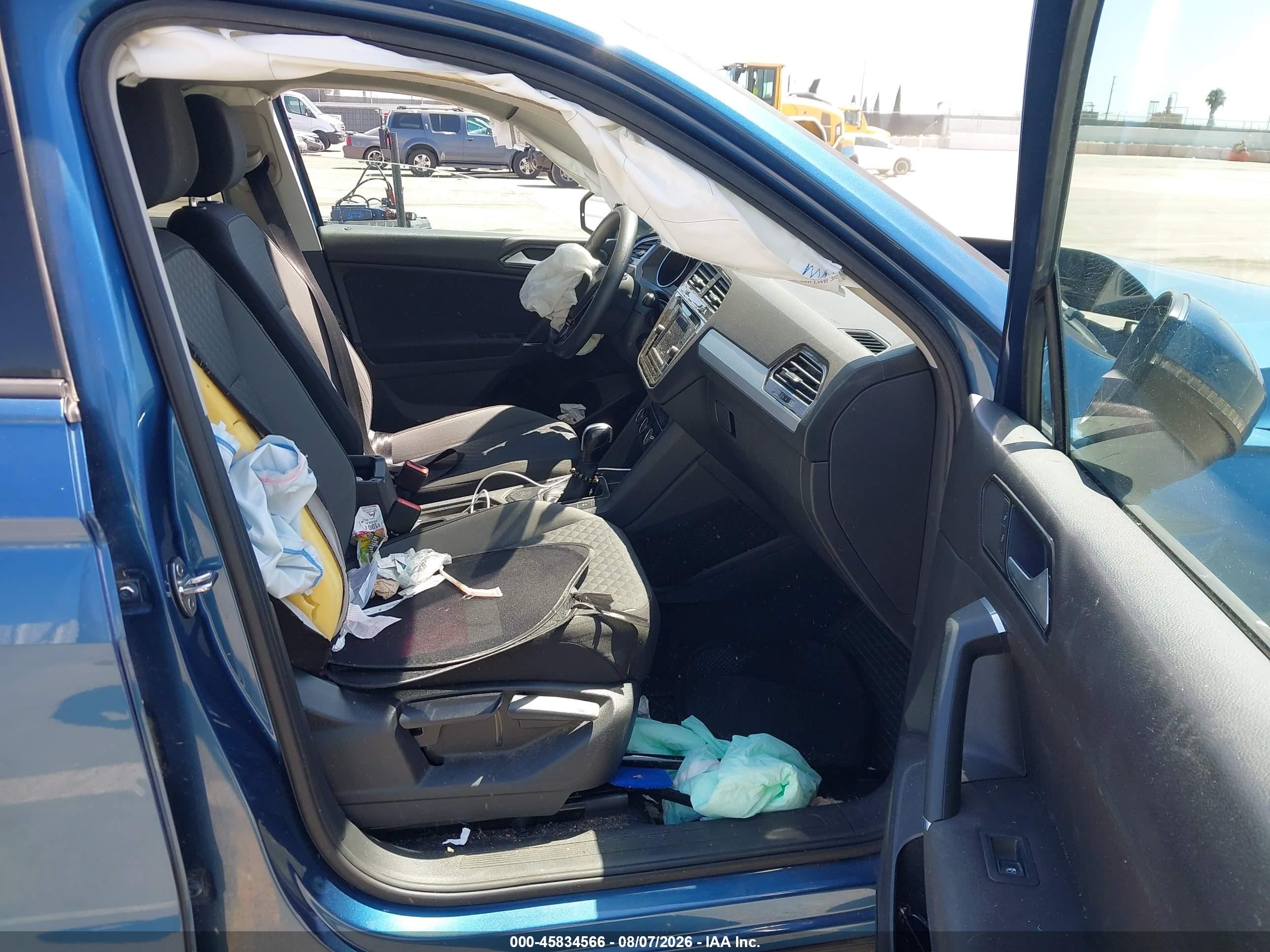 2018 Volkswagen Tiguan VIN 3VV1B7AX2JM095440 IAAI salvage auction — Front End, Salvage (California), sold $1,150 on 2026-09-19 (photo 5)