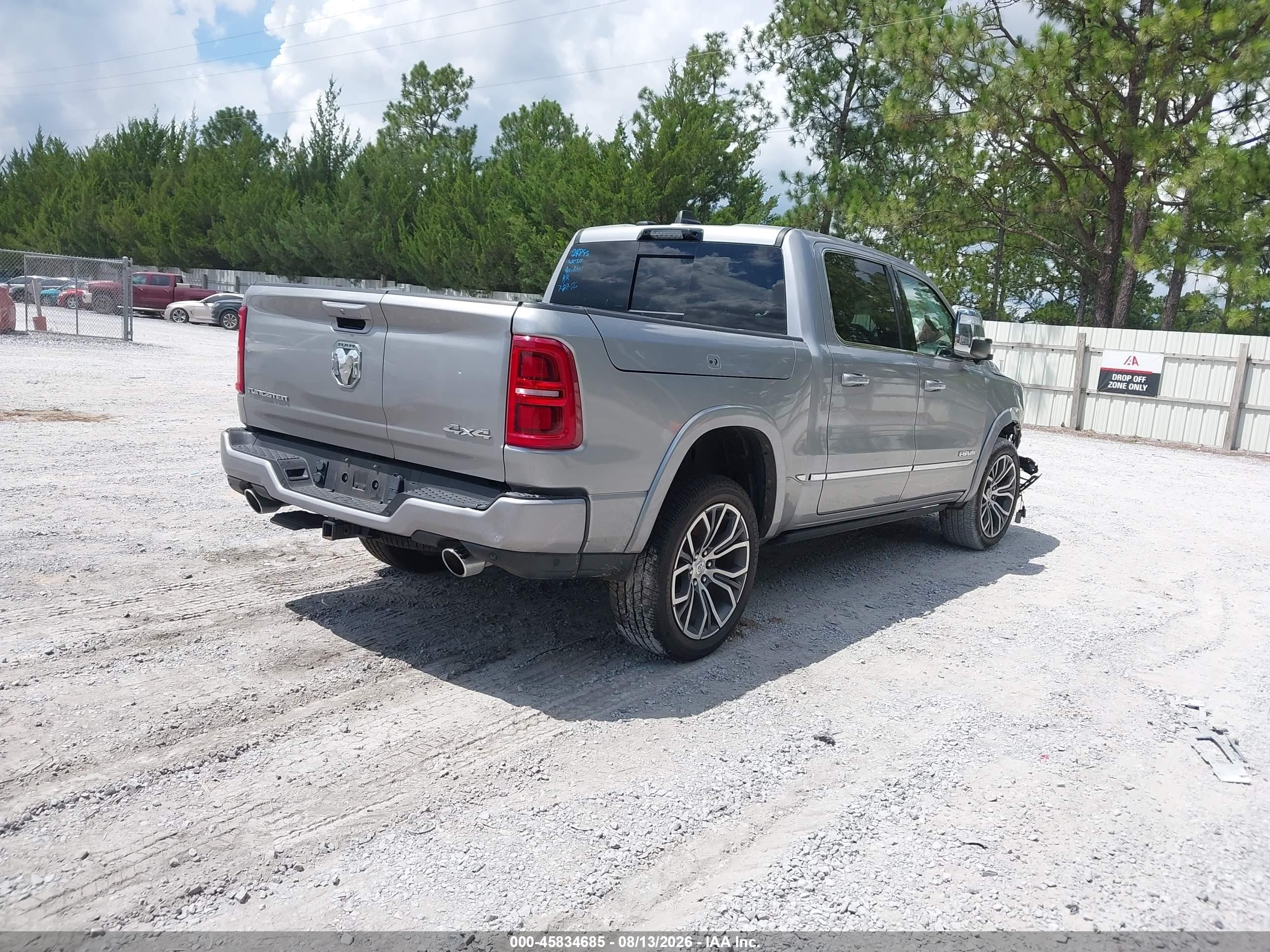 2025 Ram 1500 VIN 1C6SRFKP6SN702879 IAAI salvage auction — Unknown, Rebuildable (Florida), sold $35,250 on 2026-08-20 (photo 4)