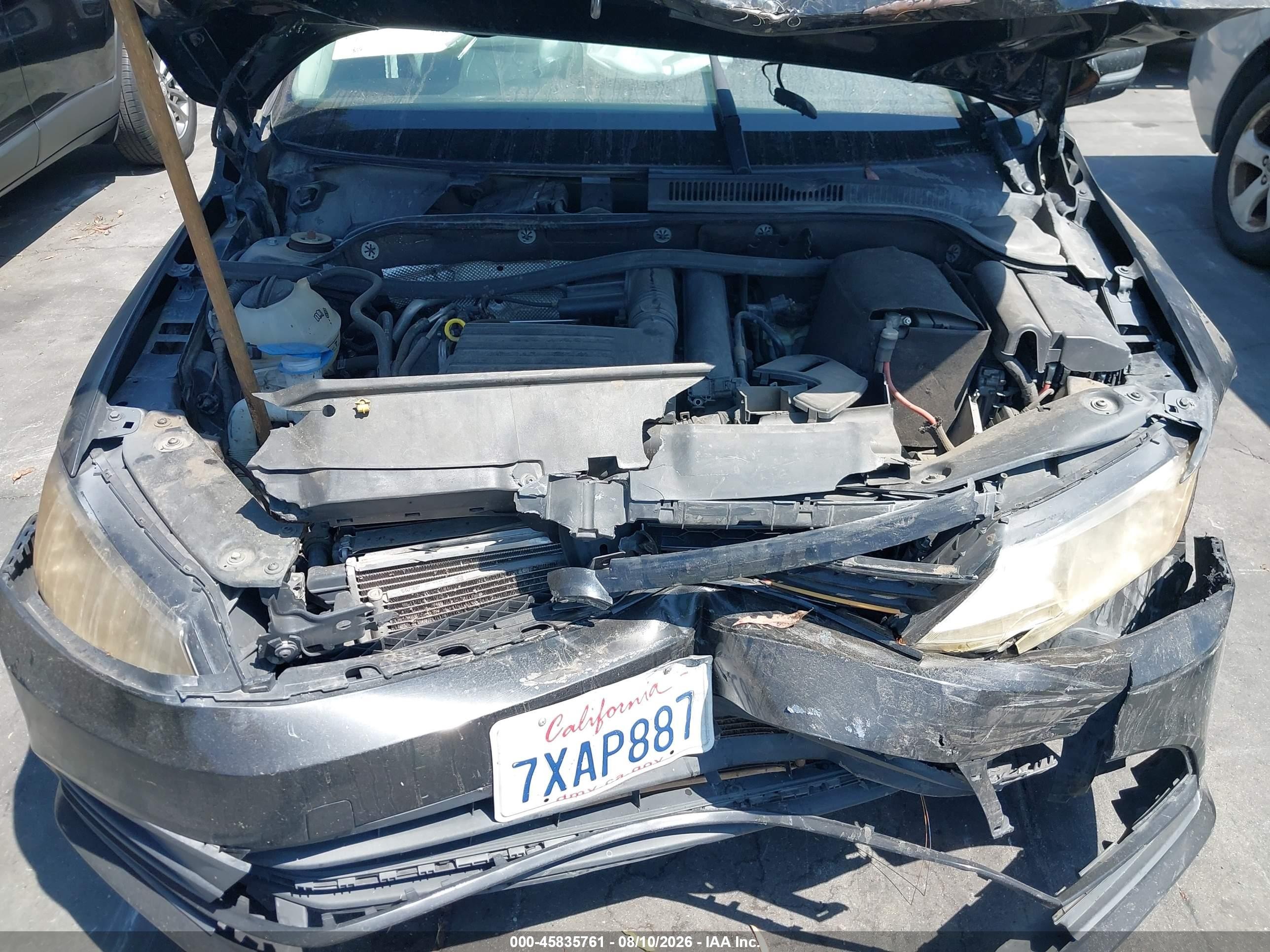 2017 Volkswagen Jetta VIN 3VWDB7AJXHM224989 IAAI salvage auction — Front End, Salvage Certificate (California), sold $500 on 2026-09-13 (photo 6)