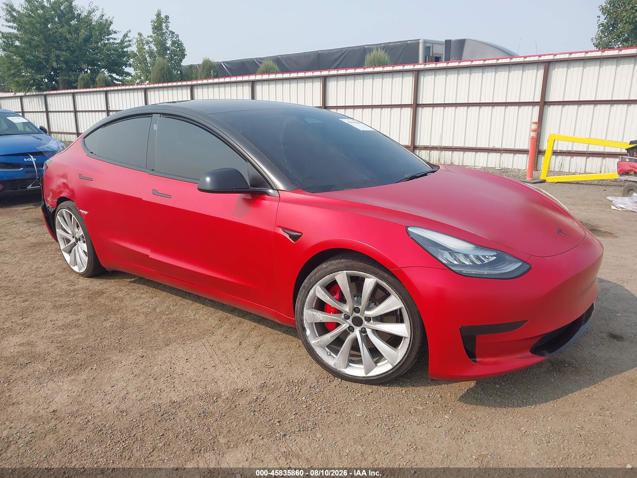 2019 Tesla Model 3 VIN 5YJ3E1EB5KF231530 — IAAI salvage auction photo