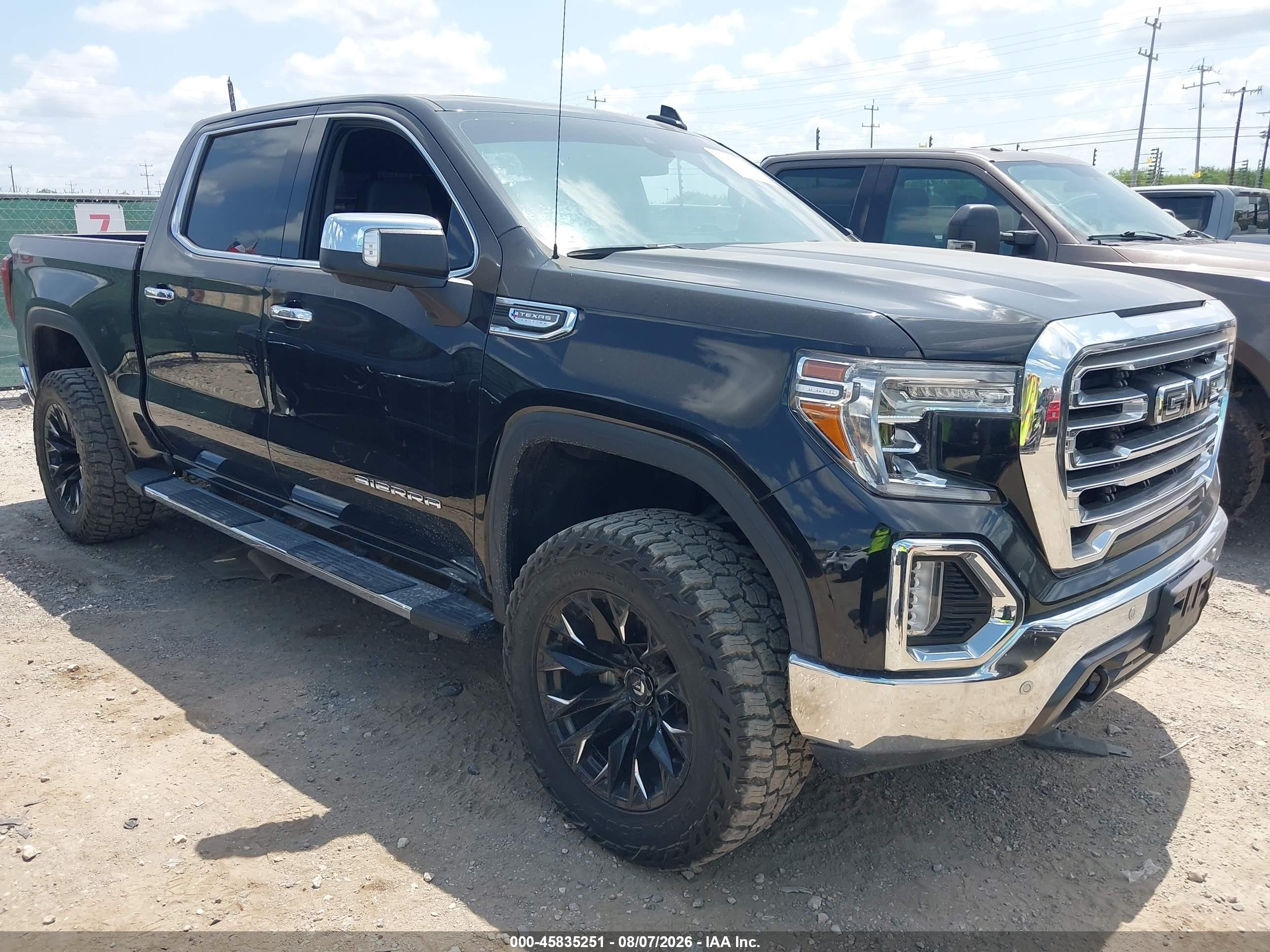 2022 GMC Sierra 1500 Limited VIN 3GTP8DED0NG128817 — IAAI salvage auction photo