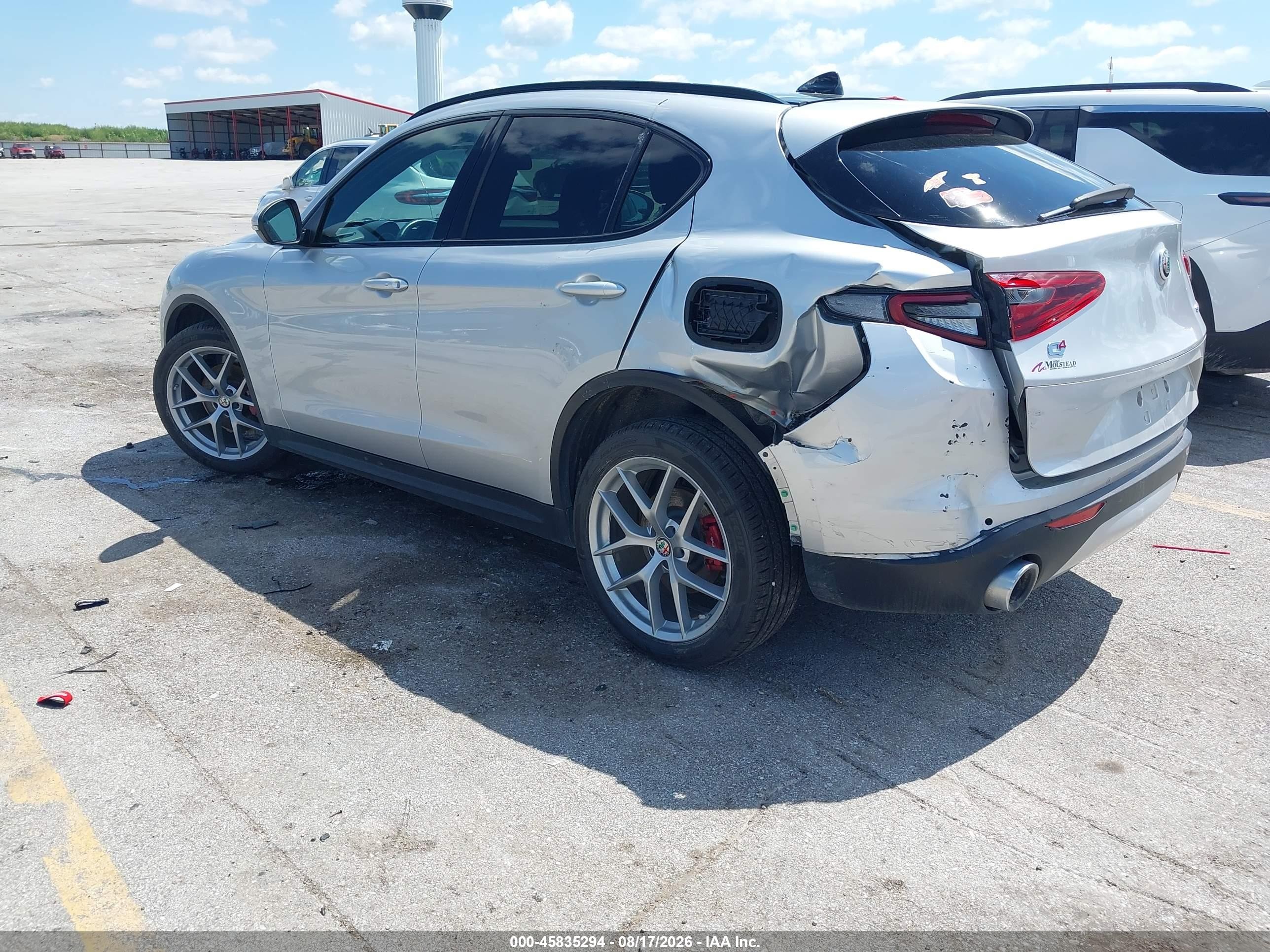 2018 Alfa Romeo Stelvio VIN ZASFAKNN0J7C01940 IAAI salvage auction — Rear End, Salvage (Iowa), sold $4,150 on 2026-09-23 (photo 3)