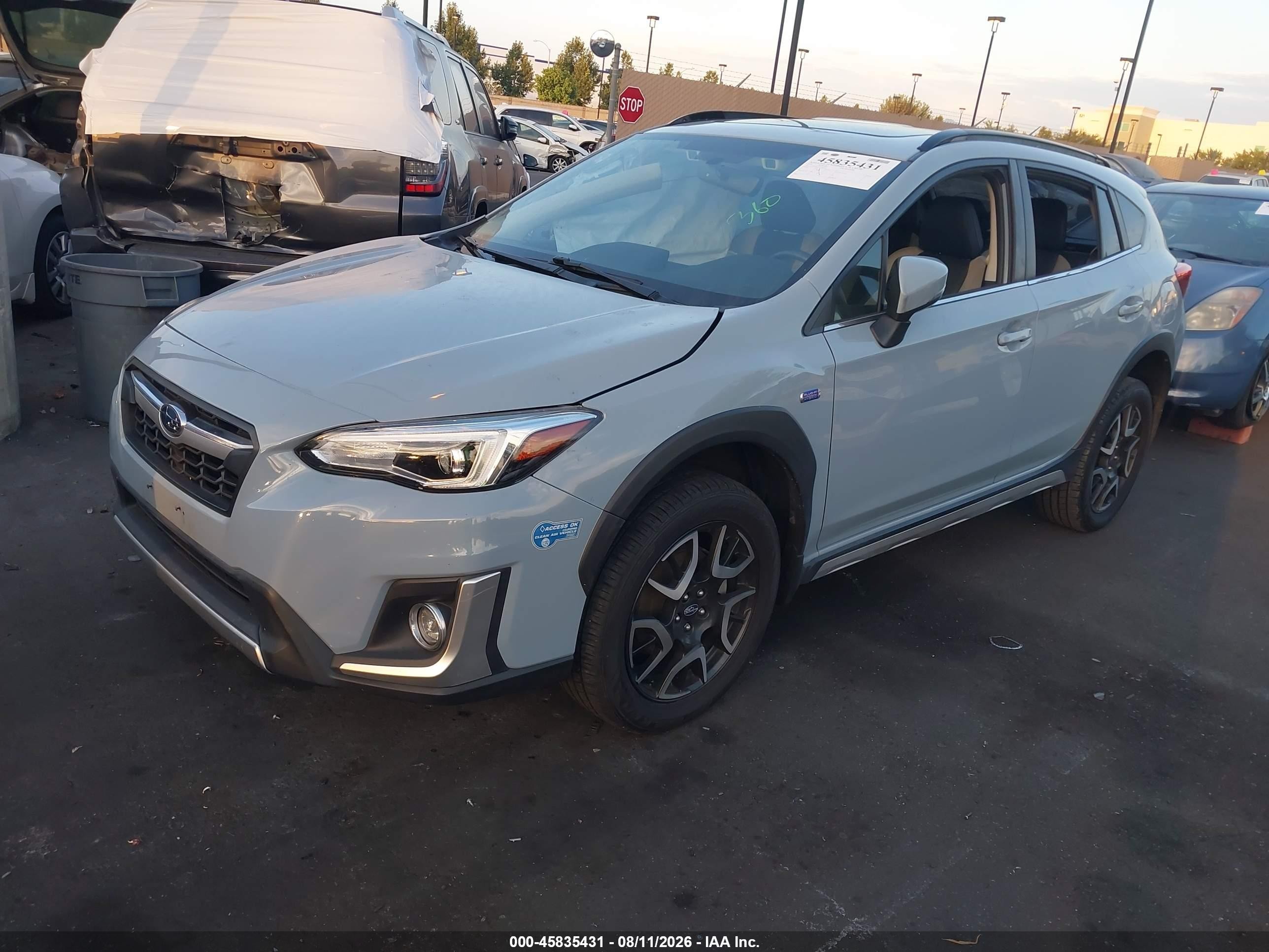 2020 Subaru Xv VIN JF2GTDNC1LH282821 IAAI salvage auction — Side, Salvage Certificate (California), sold $3,900 on 2026-09-24 (photo 2)