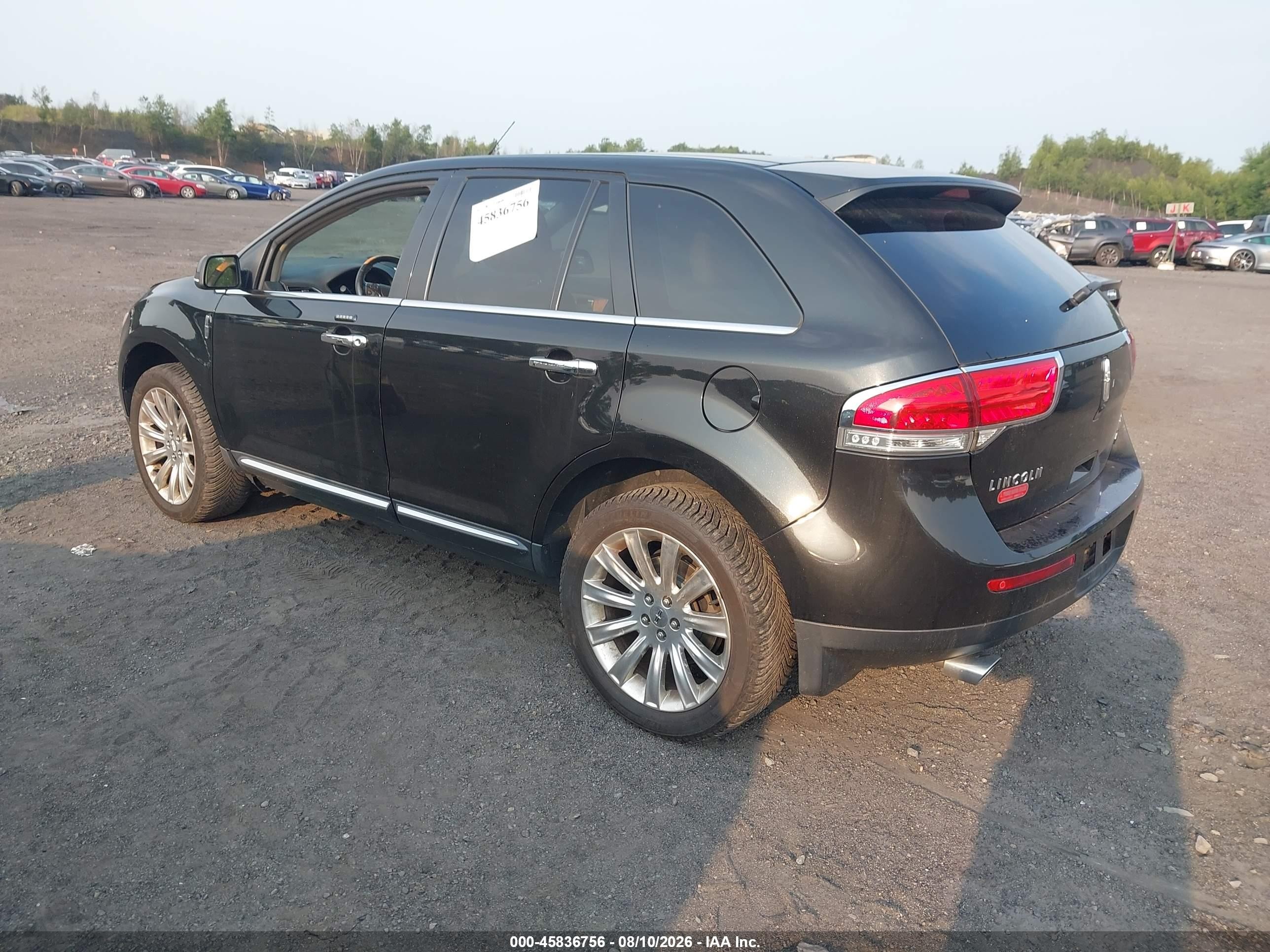 2013 Lincoln MKX VIN 2LMDJ8JK7DBL60156 IAAI salvage auction — Front End, Salvage (Pennsylvania), sold $850 on 2026-09-14 (photo 3)