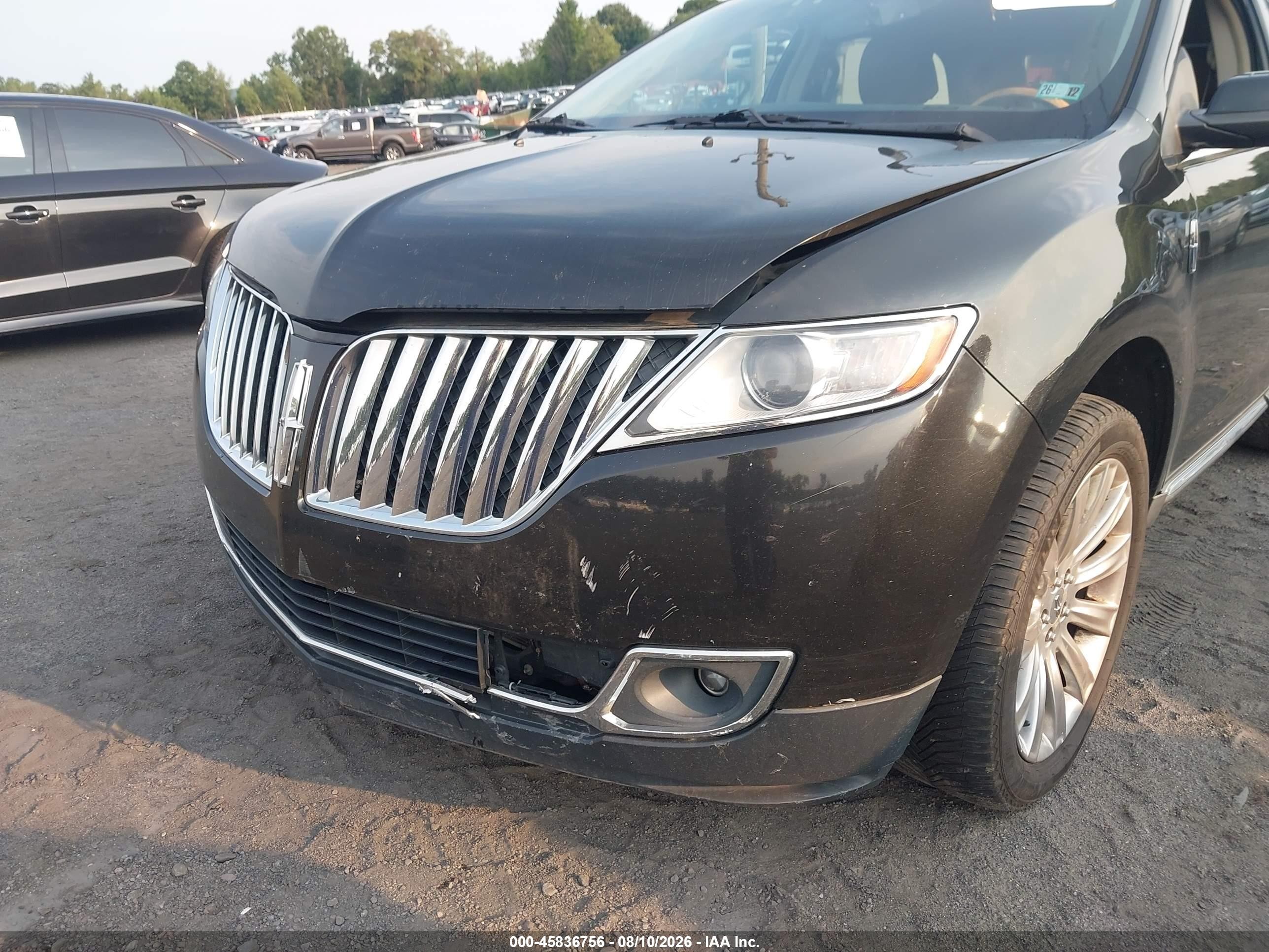 2013 Lincoln MKX VIN 2LMDJ8JK7DBL60156 IAAI salvage auction — Front End, Salvage (Pennsylvania), sold $850 on 2026-09-14 (photo 6)